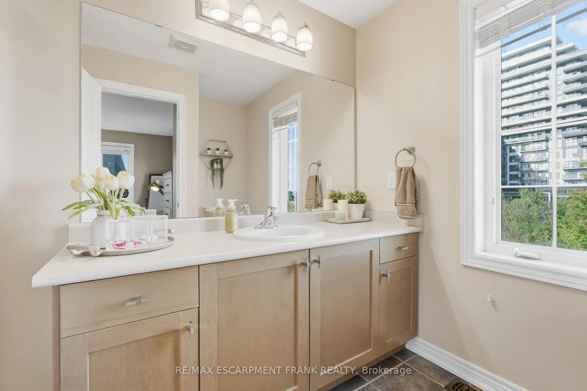 Photo 101 of Unit 85, 541 Winston Road, Grimsby, Grimsby Beach — HOMEH