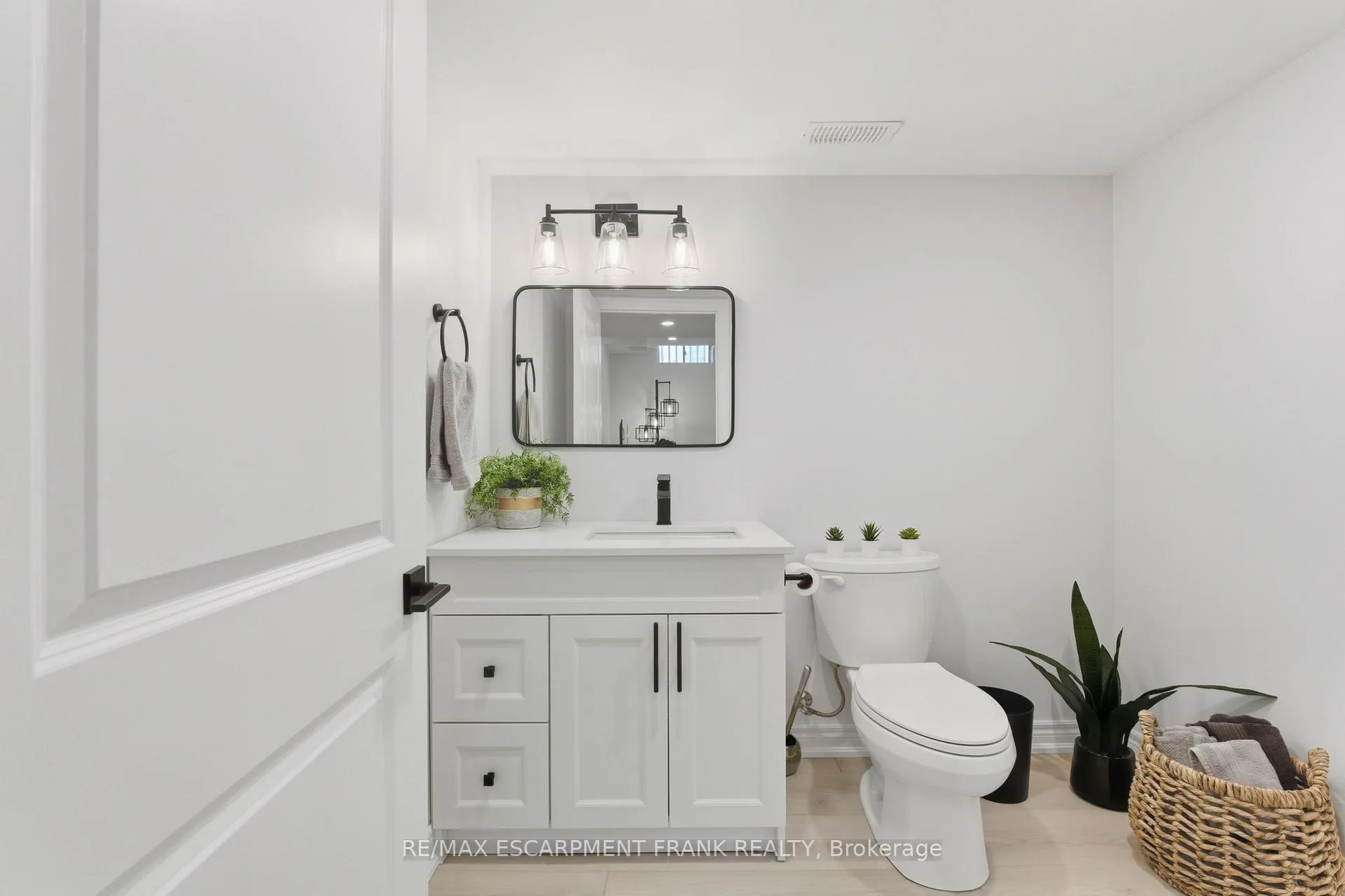 Photo 129 of Unit 85, 541 Winston Road, Grimsby, Grimsby Beach — HOMEH