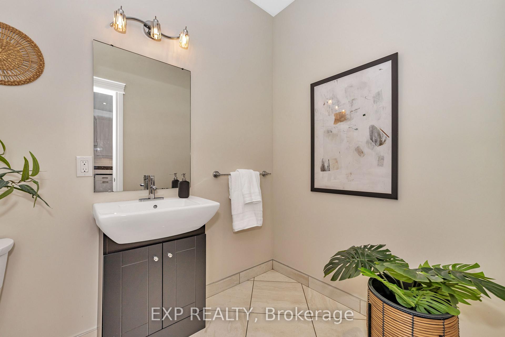 Photo 8 of 57 Columbus Avenue, Ottawa, Overbrook — HOMEH