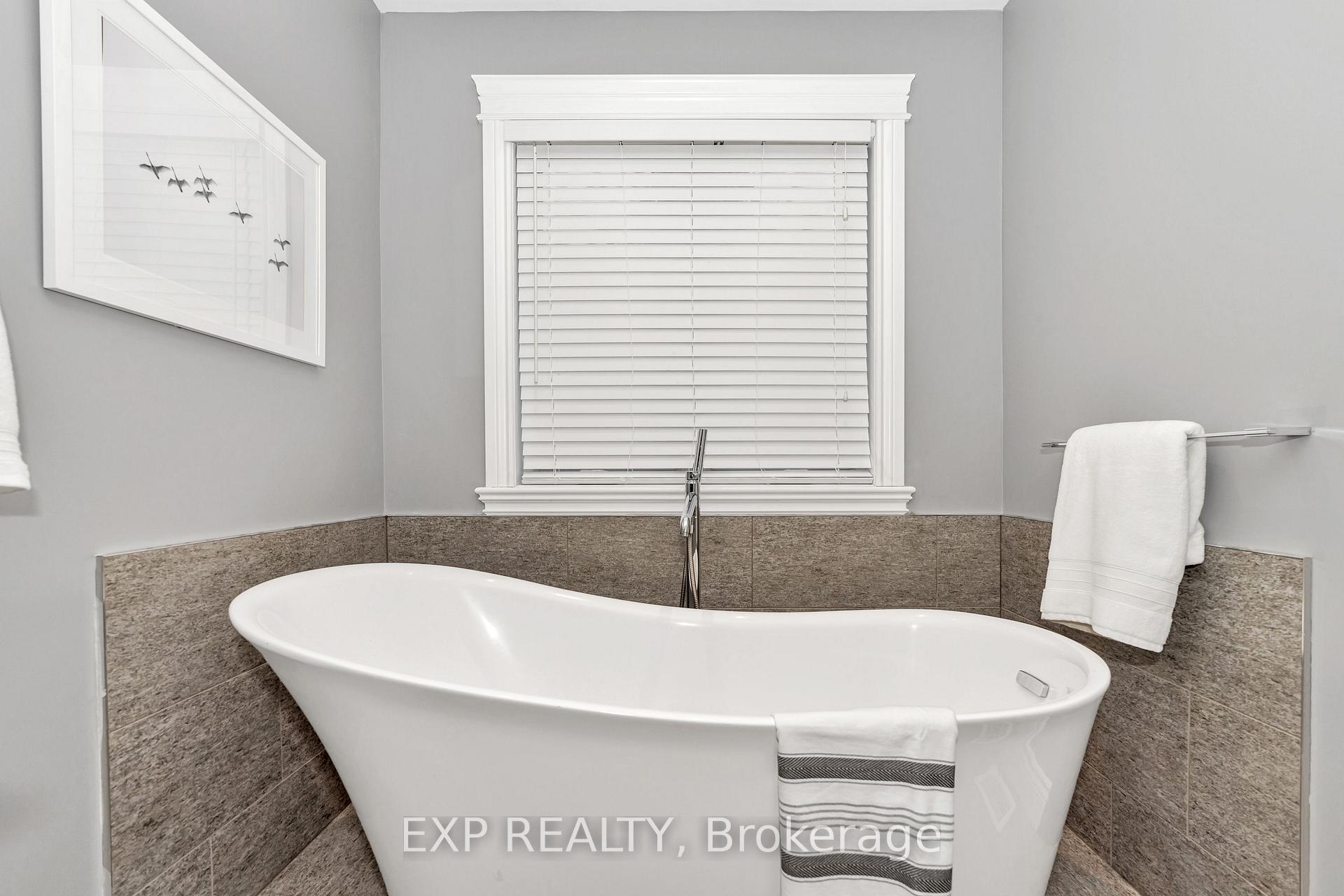 Photo 21 of 57 Columbus Avenue, Ottawa, Overbrook — HOMEH
