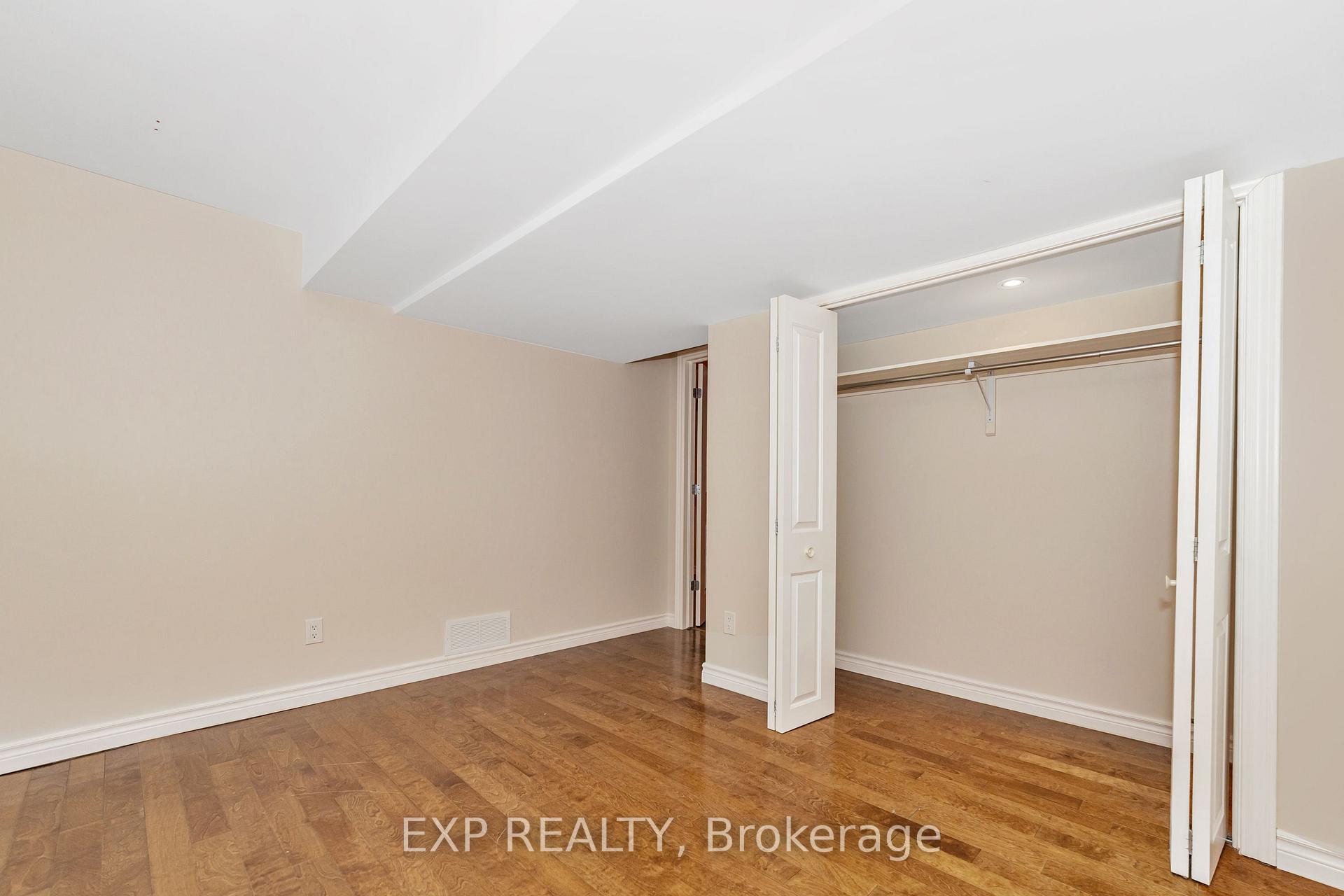 Photo 34 of 57 Columbus Avenue, Ottawa, Overbrook — HOMEH