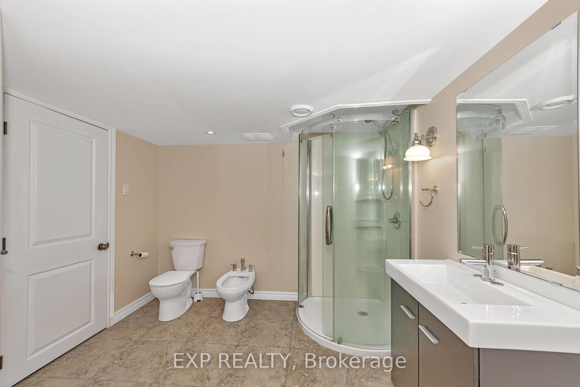 Photo 35 of 57 Columbus Avenue, Ottawa, Overbrook — HOMEH
