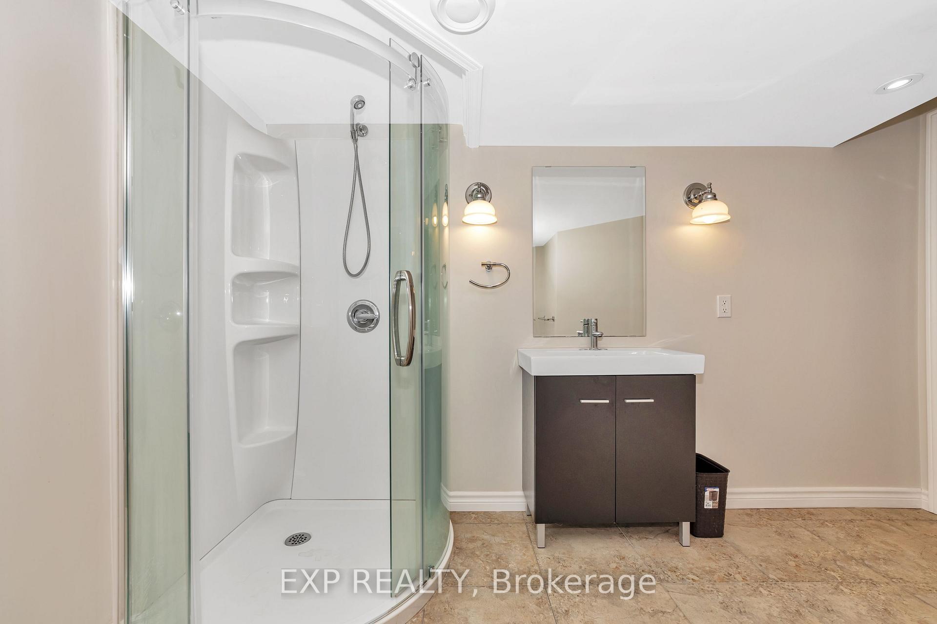 Photo 36 of 57 Columbus Avenue, Ottawa, Overbrook — HOMEH