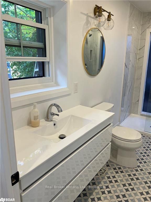 Photo 9 of 138 Tecumseth Street, Orillia — HOMEH