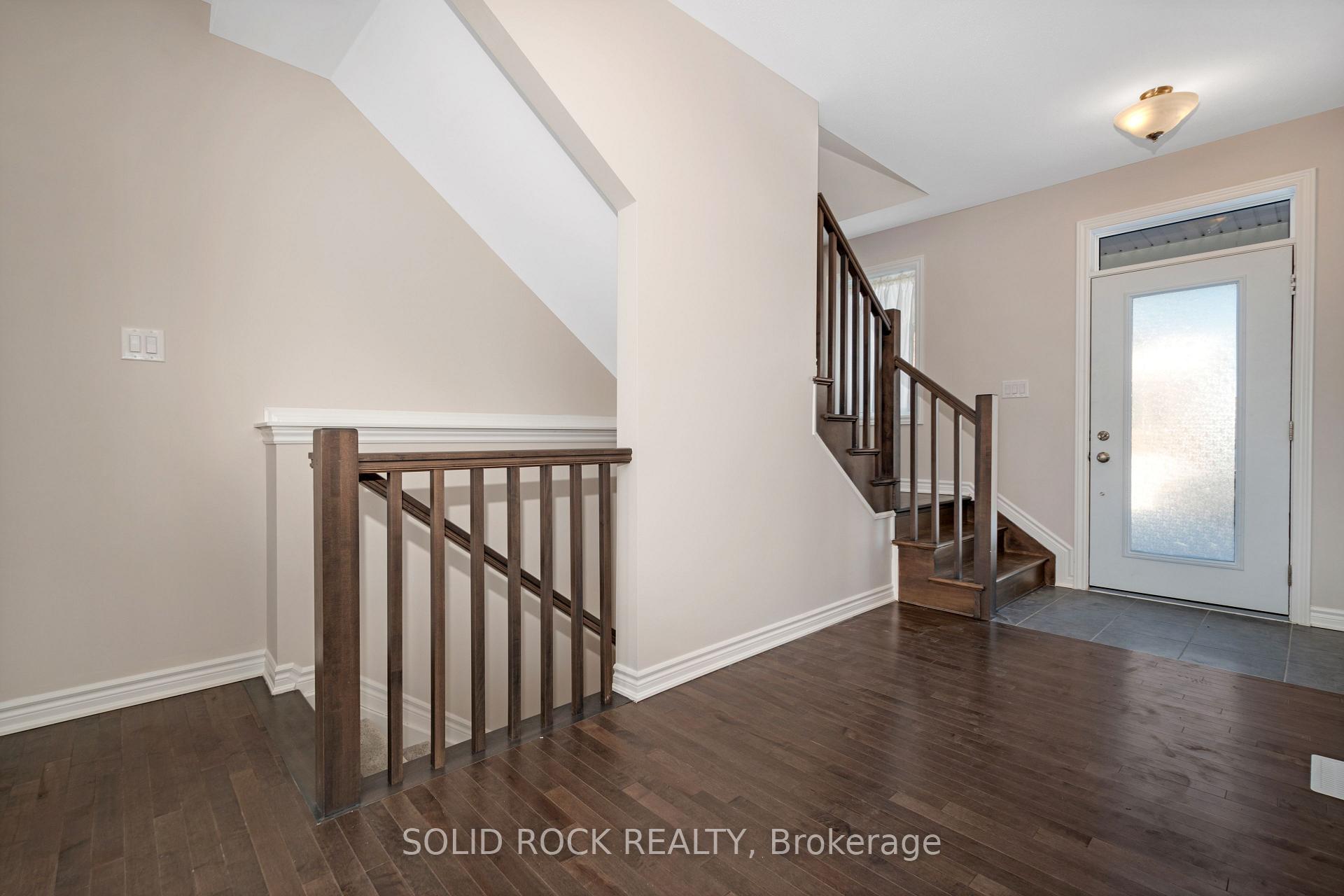 Photo 2 of 930 Lesage Way S, Ottawa, Chapel Hill South - Orleans Village — HOMEH