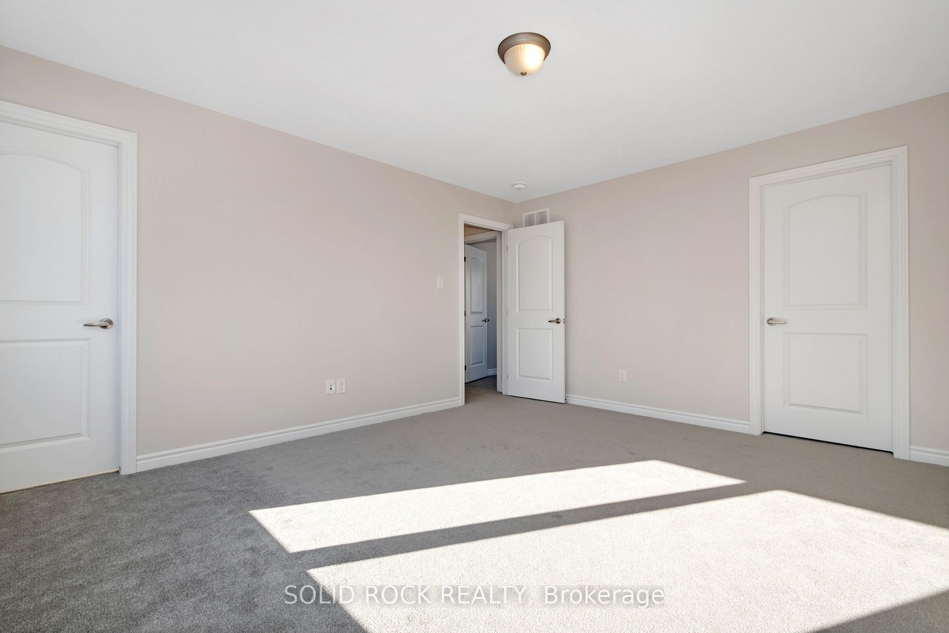 Photo 18 of 930 Lesage Way S, Ottawa, Chapel Hill South - Orleans Village — HOMEH