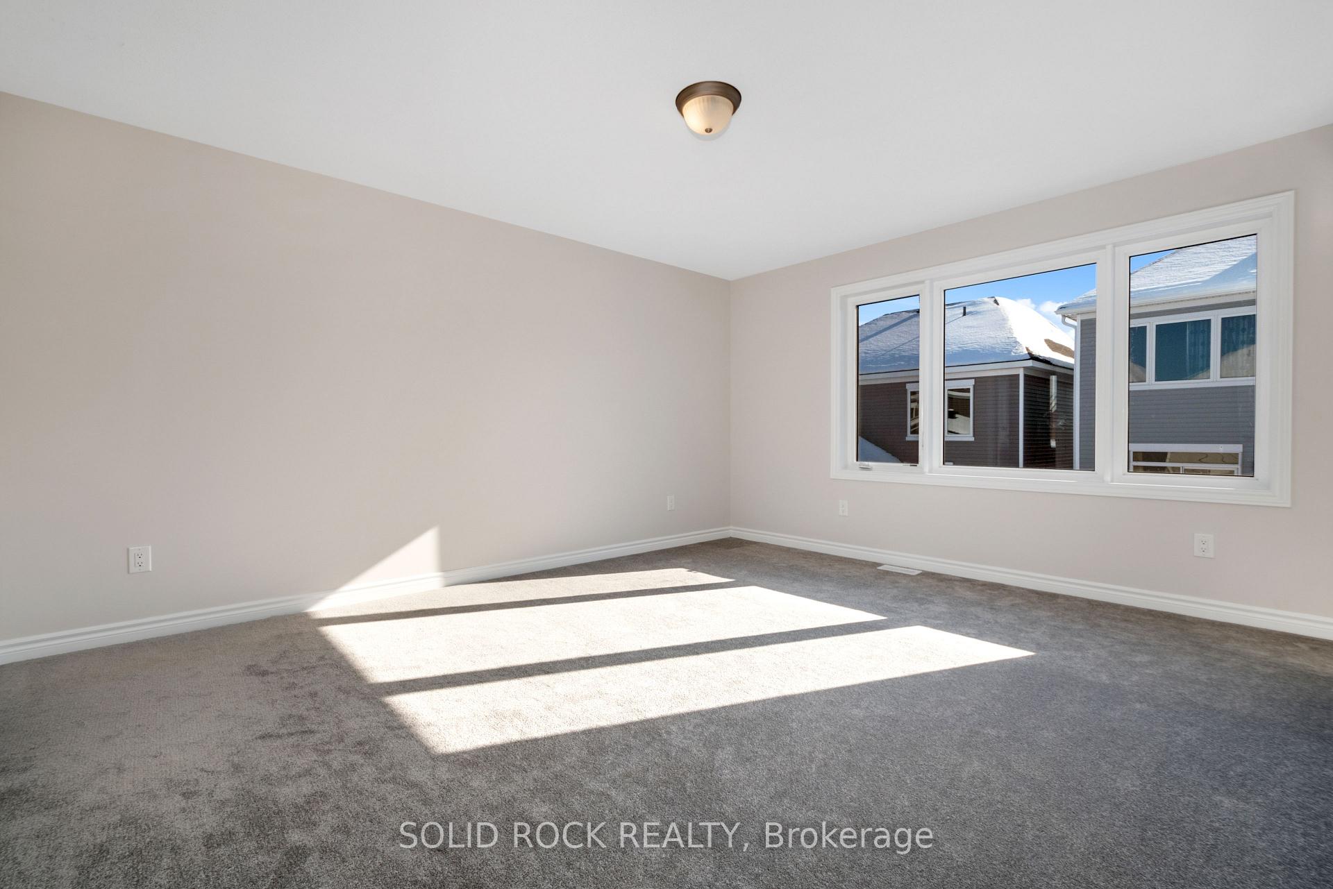 Photo 23 of 930 Lesage Way S, Ottawa, Chapel Hill South - Orleans Village — HOMEH