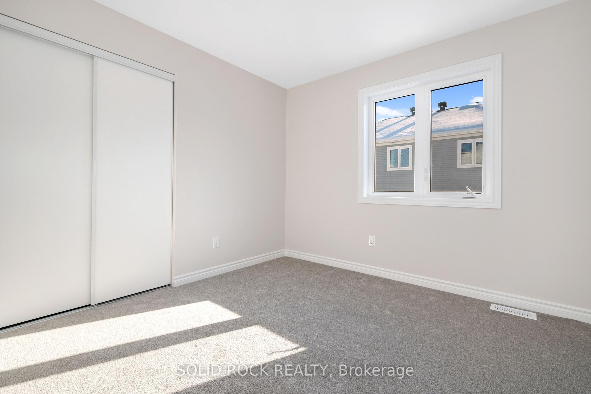 Photo 25 of 930 Lesage Way S, Ottawa, Chapel Hill South - Orleans Village — HOMEH