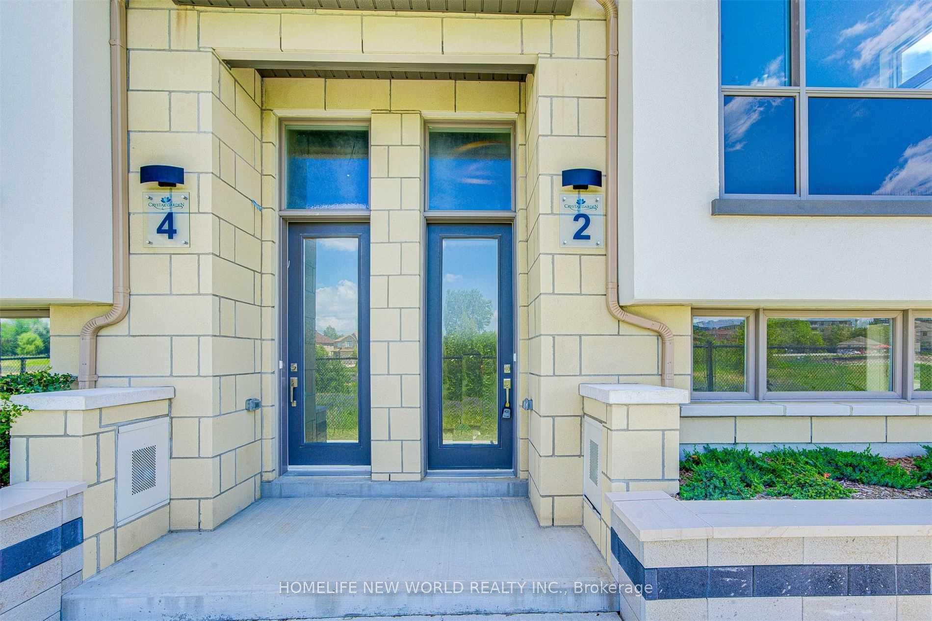 Photo 3 of 2 Mcclary's Way, Markham, Unionville — HOMEH