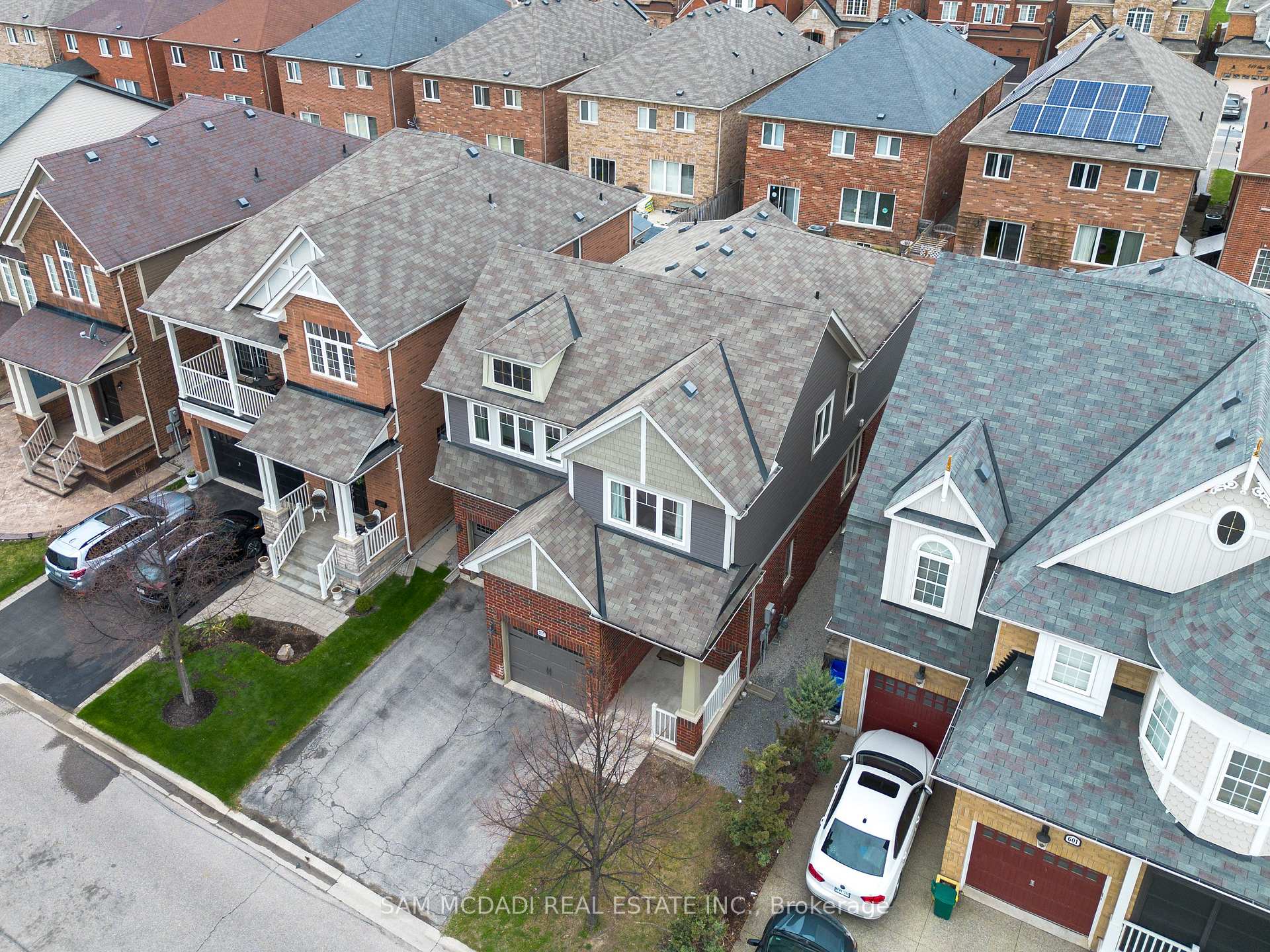 Photo 6 of 597 Bartleman Terrace, Milton, Coates — HOMEH