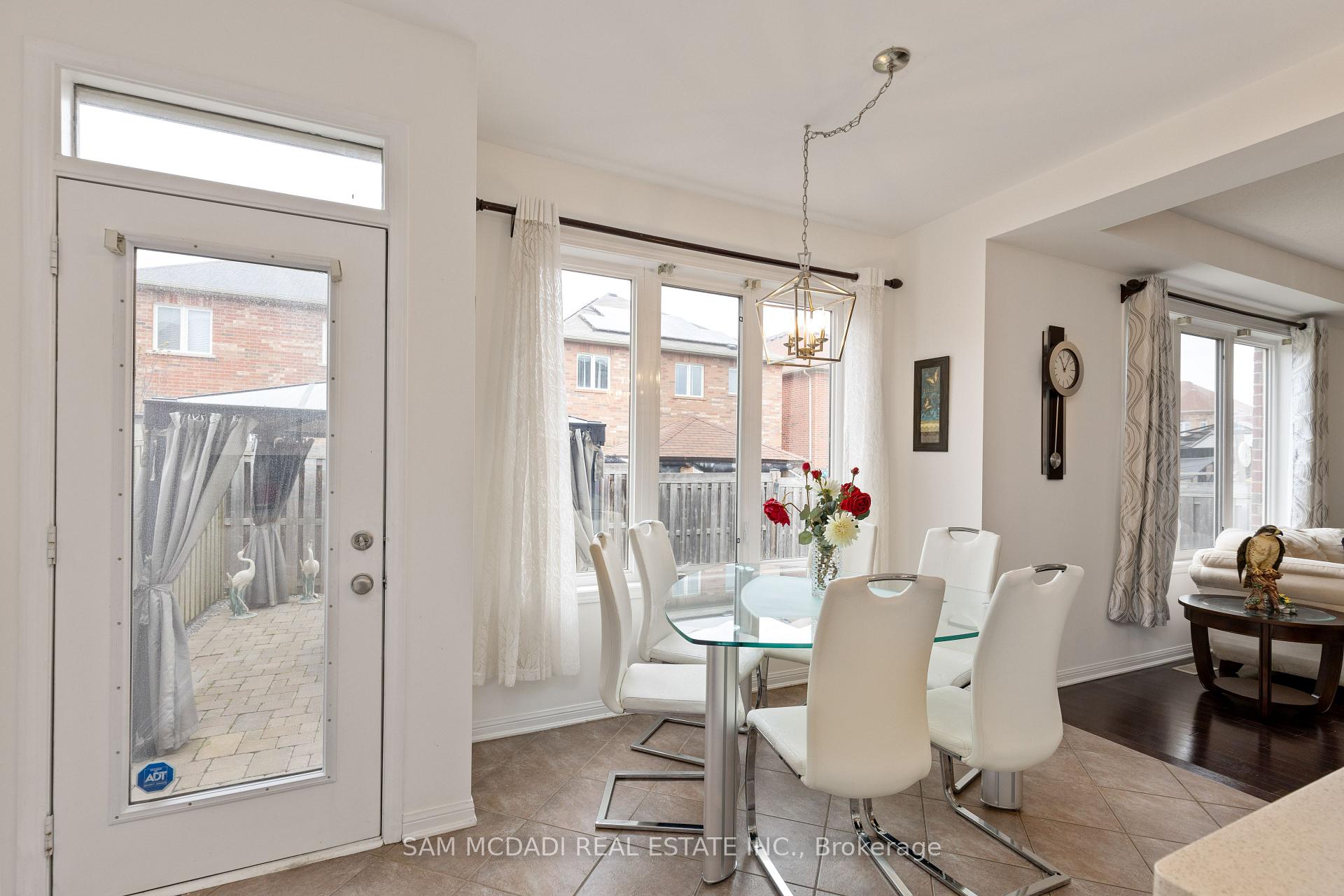 Photo 10 of 597 Bartleman Terrace, Milton, Coates — HOMEH