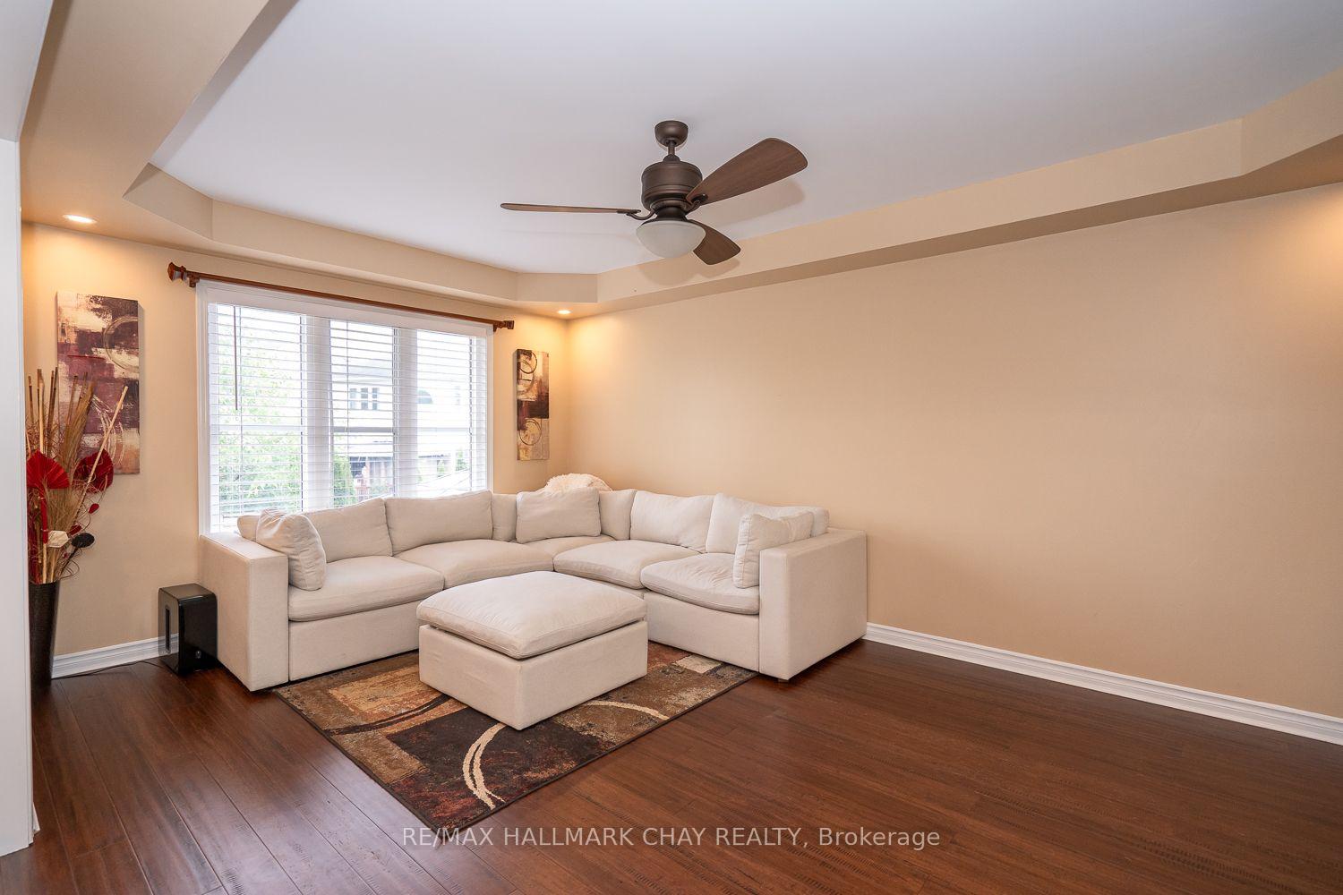 Photo 9 of 17 Riley Road, New Tecumseth, Alliston — HOMEH