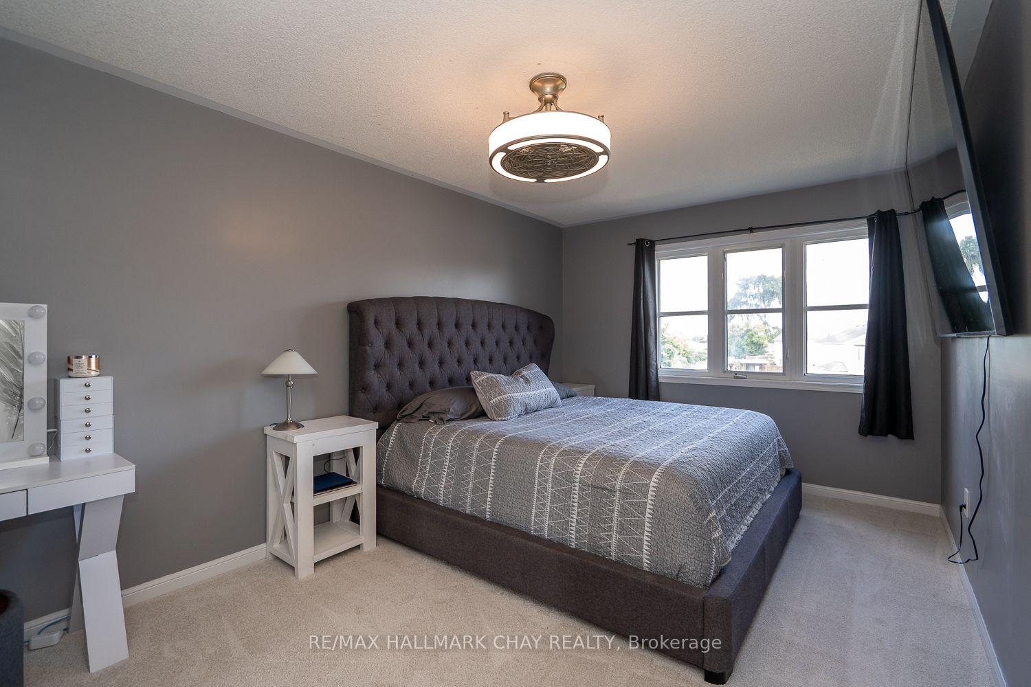 Photo 23 of 17 Riley Road, New Tecumseth, Alliston — HOMEH