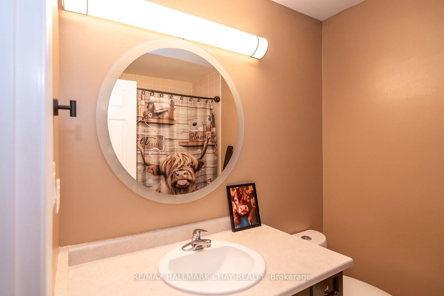 Photo 31 of 17 Riley Road, New Tecumseth, Alliston — HOMEH