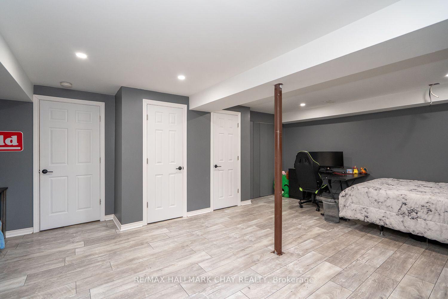 Photo 35 of 17 Riley Road, New Tecumseth, Alliston — HOMEH