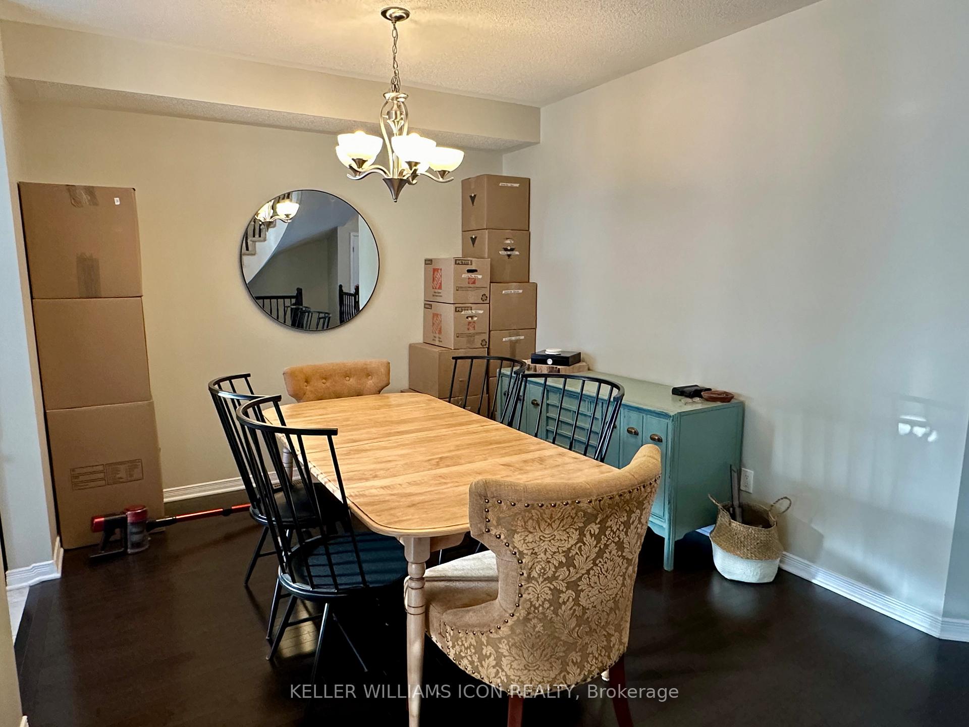 Photo 4 of 419 June Court, Ottawa, Mer Bleue/Bradley Estates/Anderson Park — HOMEH