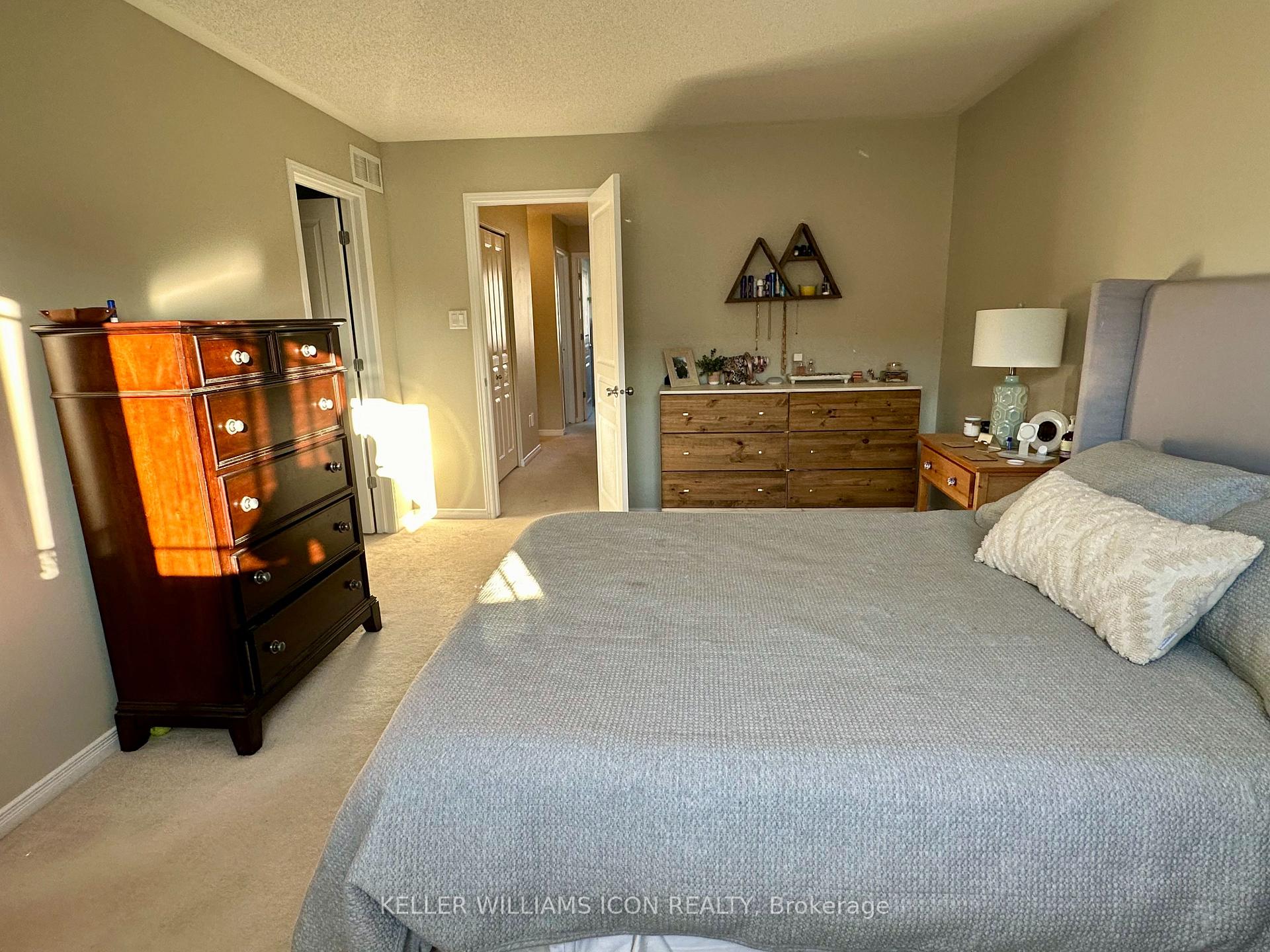 Photo 17 of 419 June Court, Ottawa, Mer Bleue/Bradley Estates/Anderson Park — HOMEH