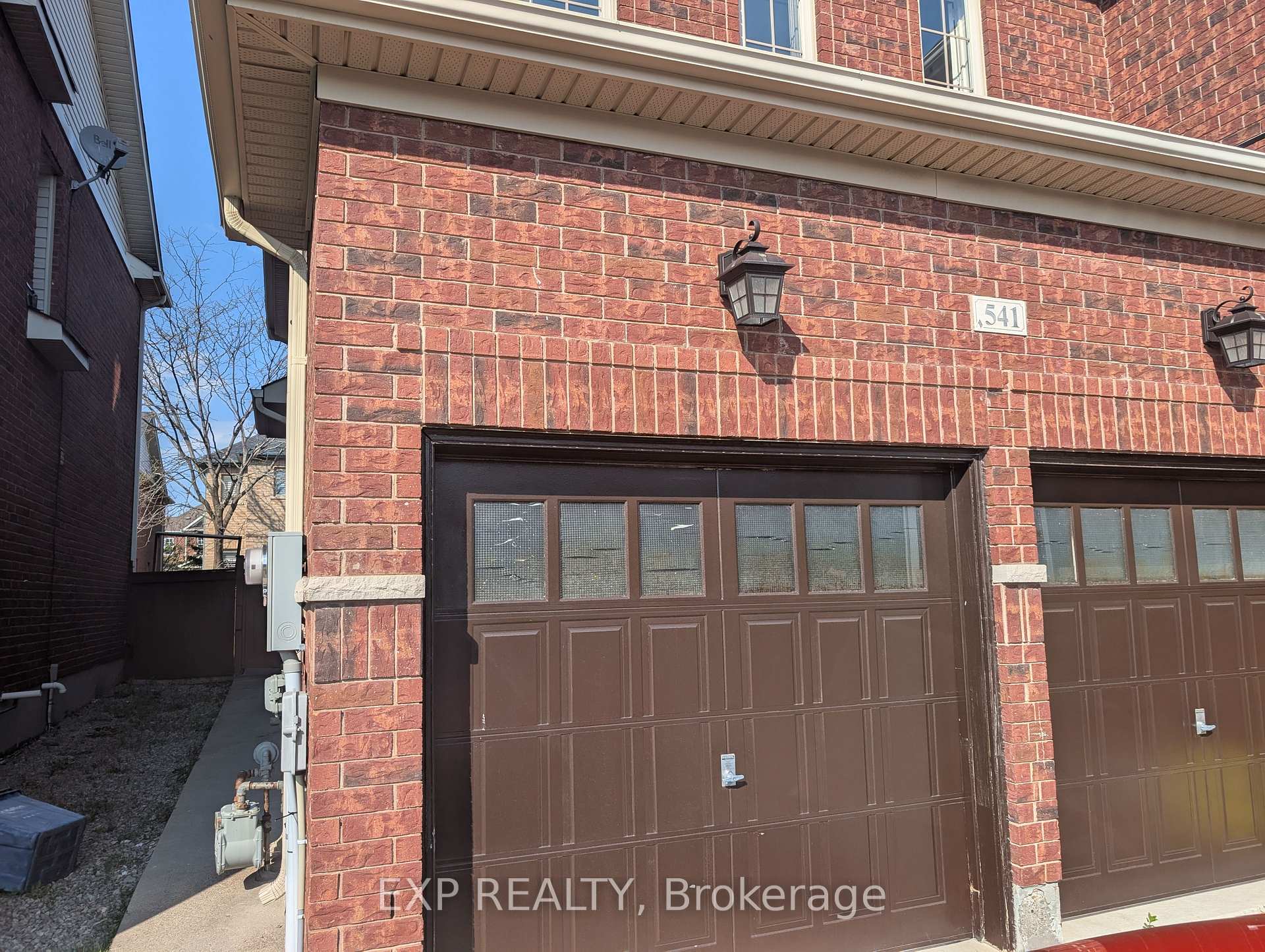 Front of Unit Lower, 541 Scott Boulevard