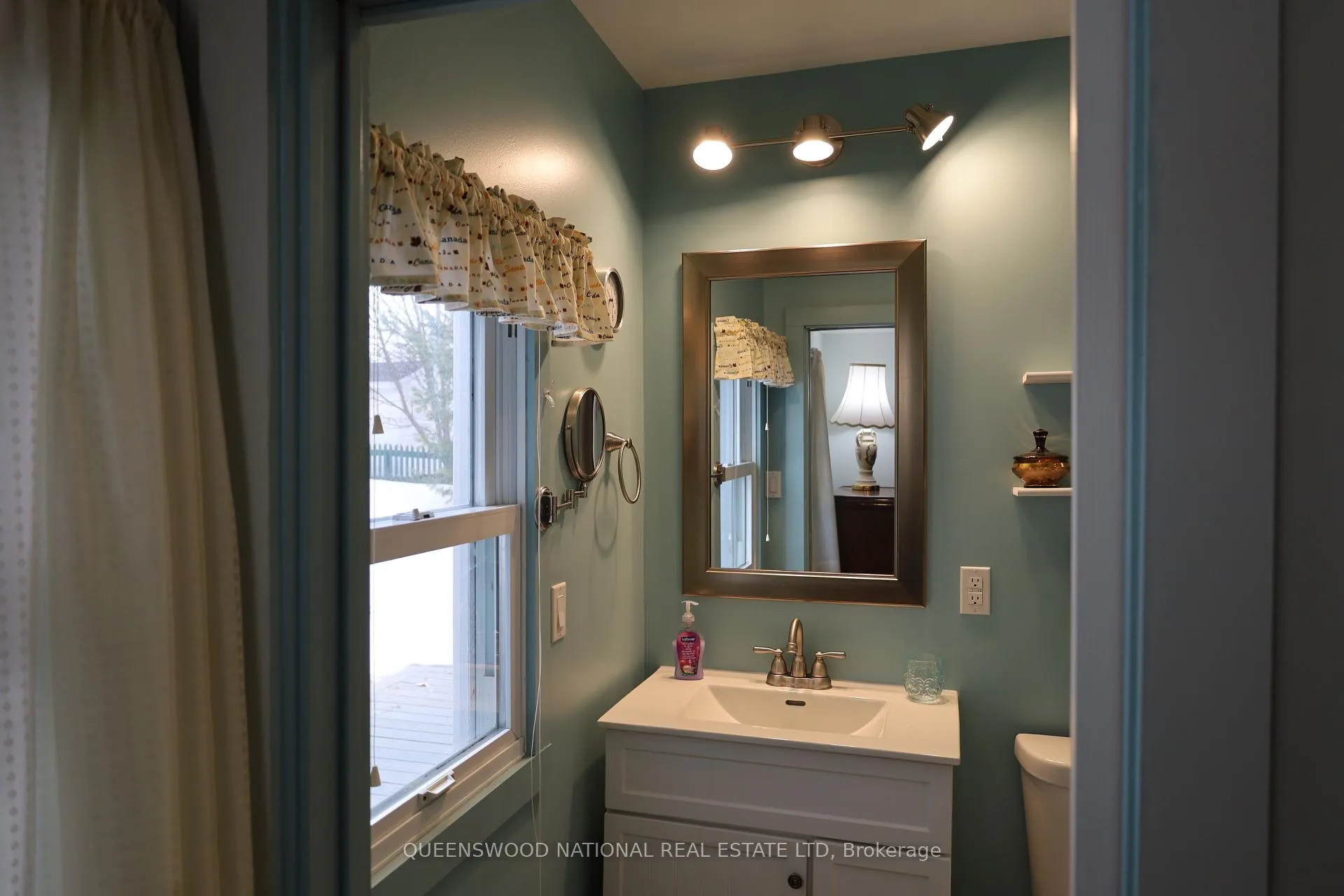 Photo 37 of 369 Wigston Drive, North Bay, Ferris — HOMEH
