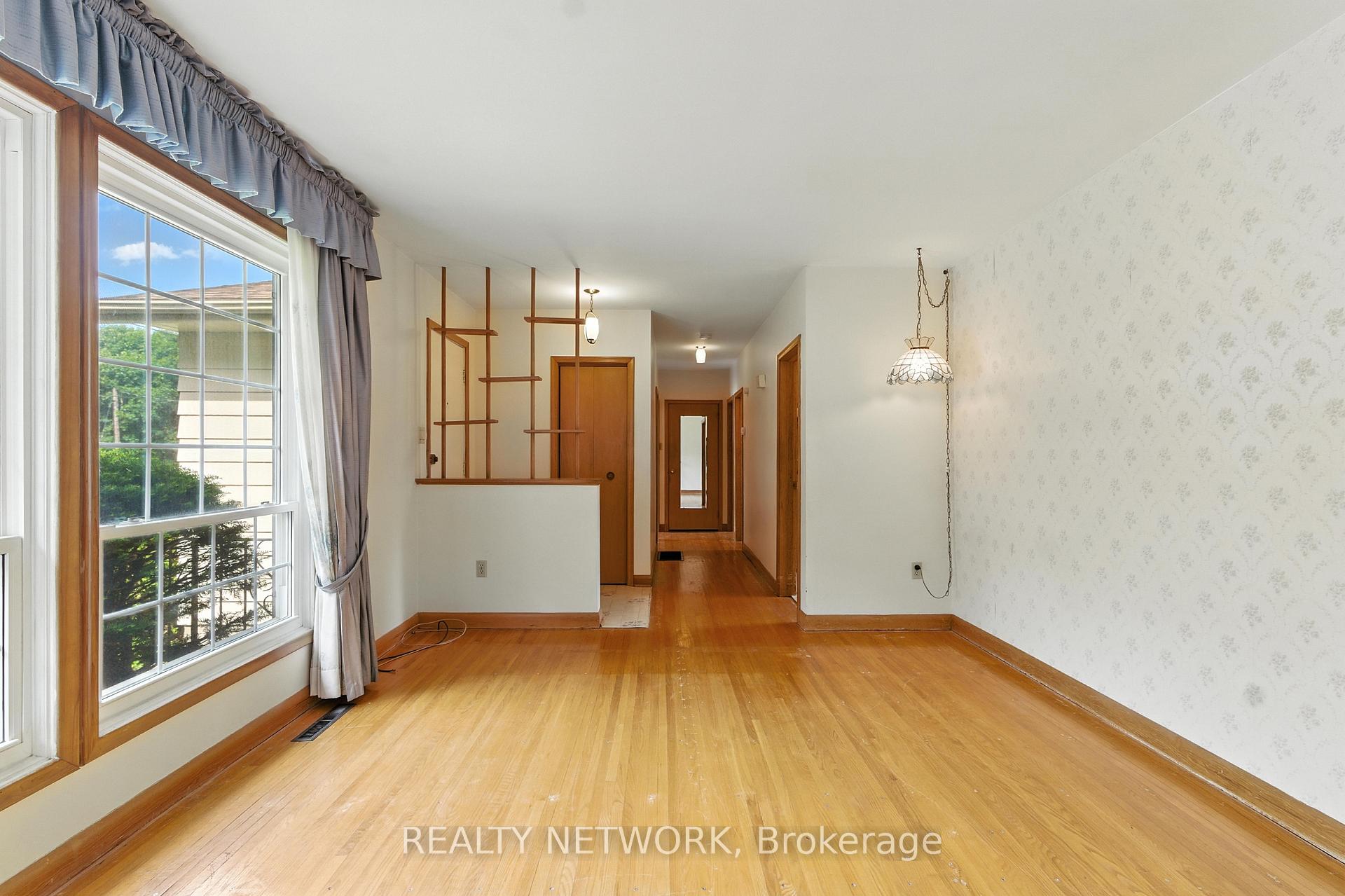 Photo 11 of 50 Hurricane Road, Pelham, Fonthill — HOMEH
