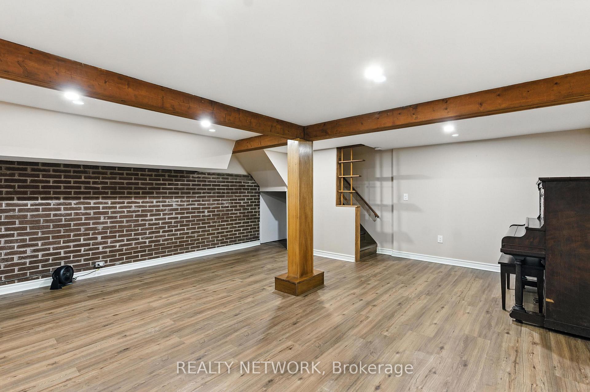 Photo 23 of 50 Hurricane Road, Pelham, Fonthill — HOMEH