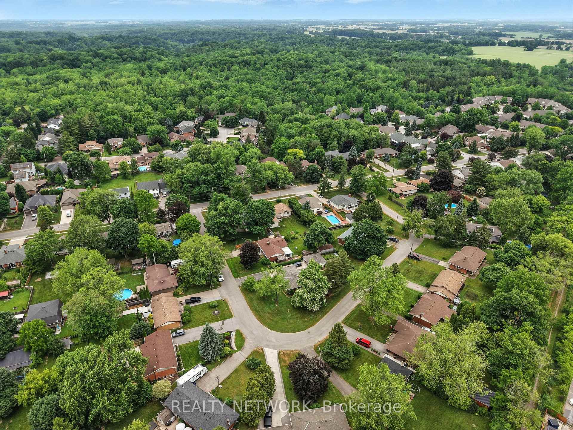 Photo 40 of 50 Hurricane Road, Pelham, Fonthill — HOMEH