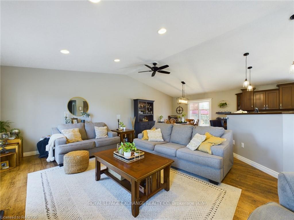 Photo 6 of 474 Grandview Drive, North Huron, Wingham — HOMEH