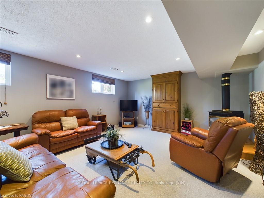Photo 31 of 474 Grandview Drive, North Huron, Wingham — HOMEH