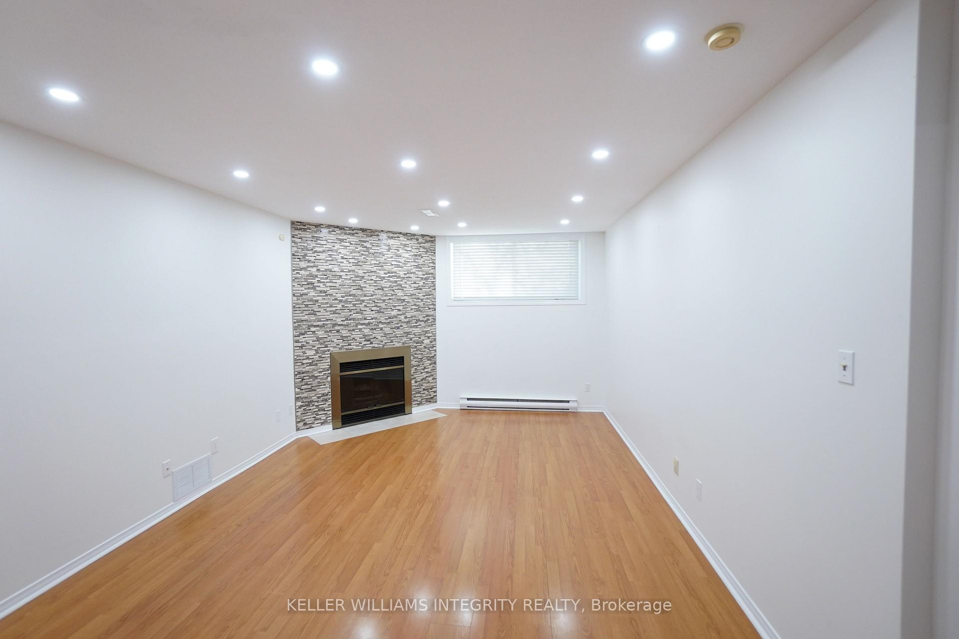 Photo 24 of 6052 Pineglade Crescent, Ottawa, Chapel Hill South - Orleans Village — HOMEH