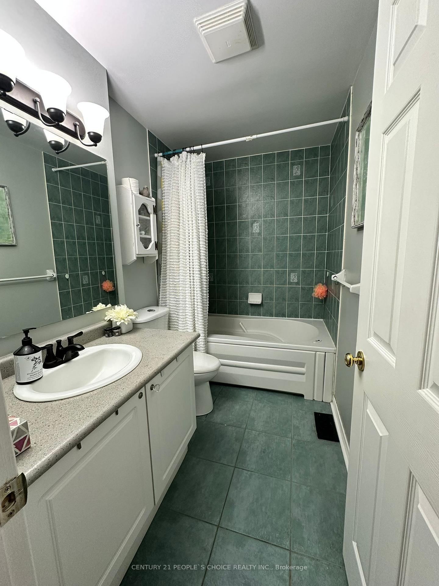 Photo 6 of 76 Cottingham Crescent, Oshawa, Farewell — HOMEH