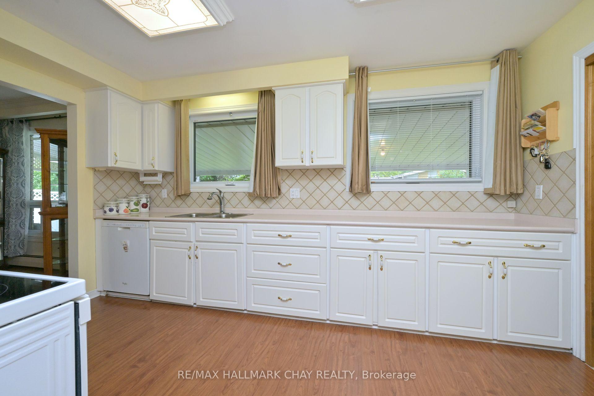 Photo 18 of 17 Elm Street, New Tecumseth, Alliston — HOMEH