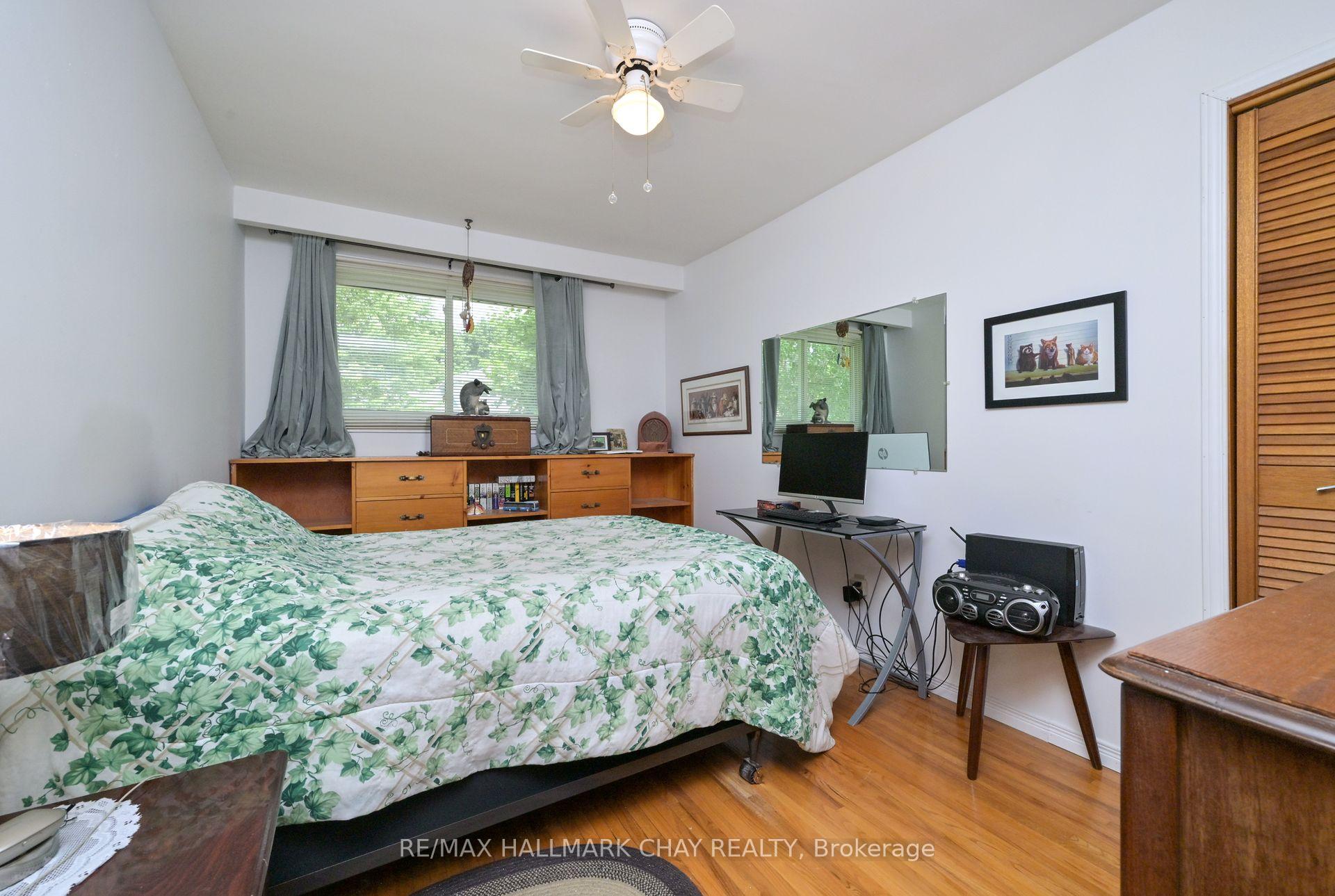 Photo 21 of 17 Elm Street, New Tecumseth, Alliston — HOMEH
