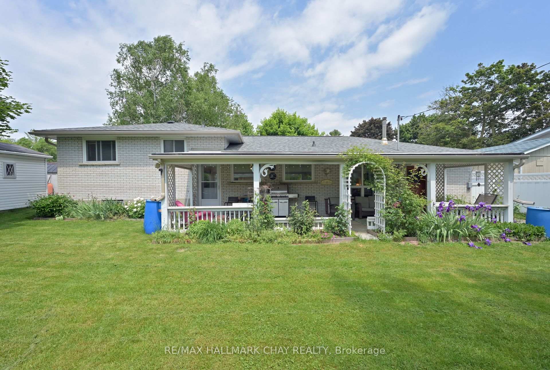 Photo 35 of 17 Elm Street, New Tecumseth, Alliston — HOMEH