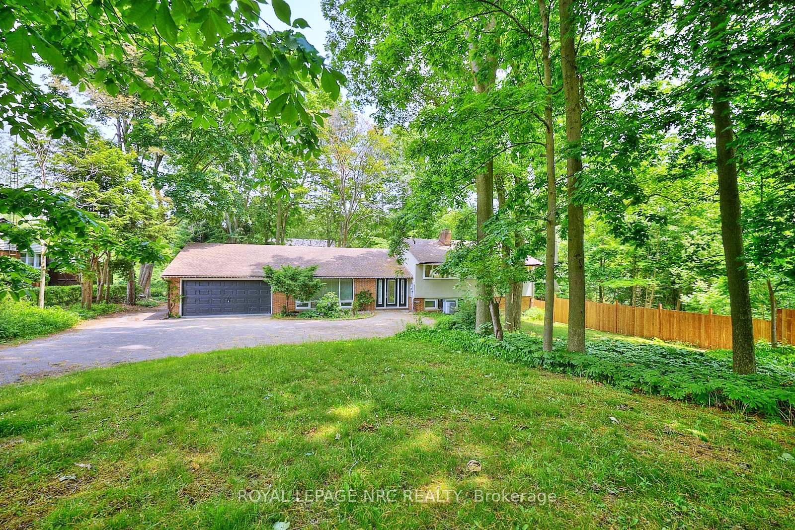 Photo 1 of 1295 Pelham Street, Pelham, Fonthill — HOMEH