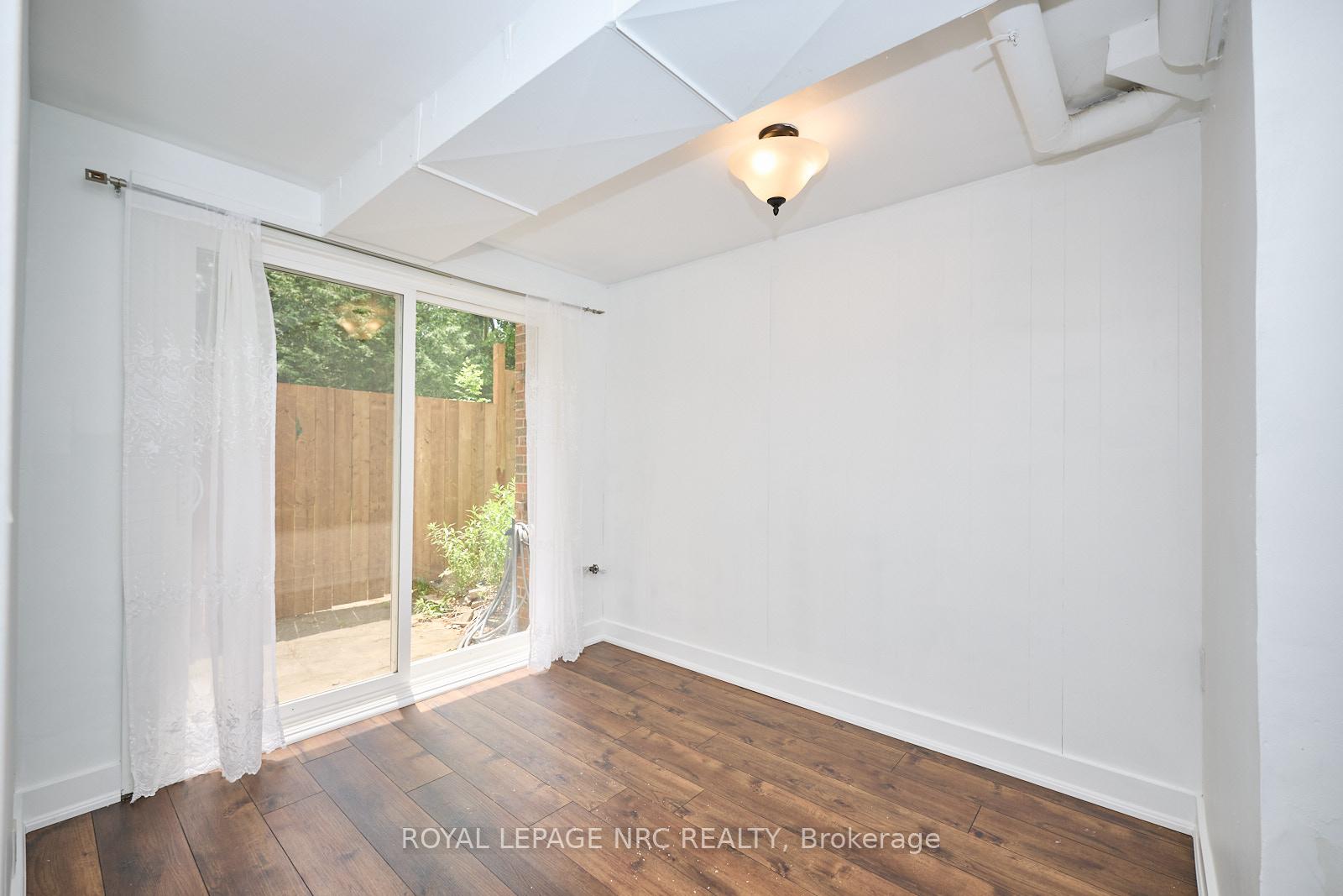 Photo 16 of 1295 Pelham Street, Pelham, Fonthill — HOMEH