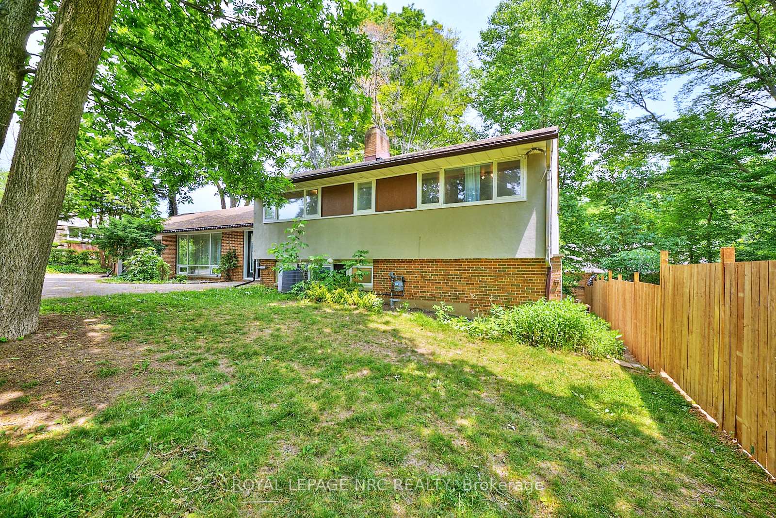 Photo 36 of 1295 Pelham Street, Pelham, Fonthill — HOMEH
