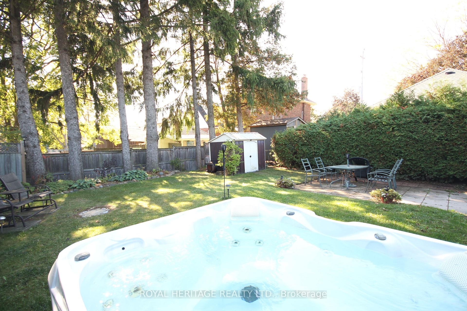 Photo 4 of 373 Colborne Street E, Oshawa, O'Neill — HOMEH