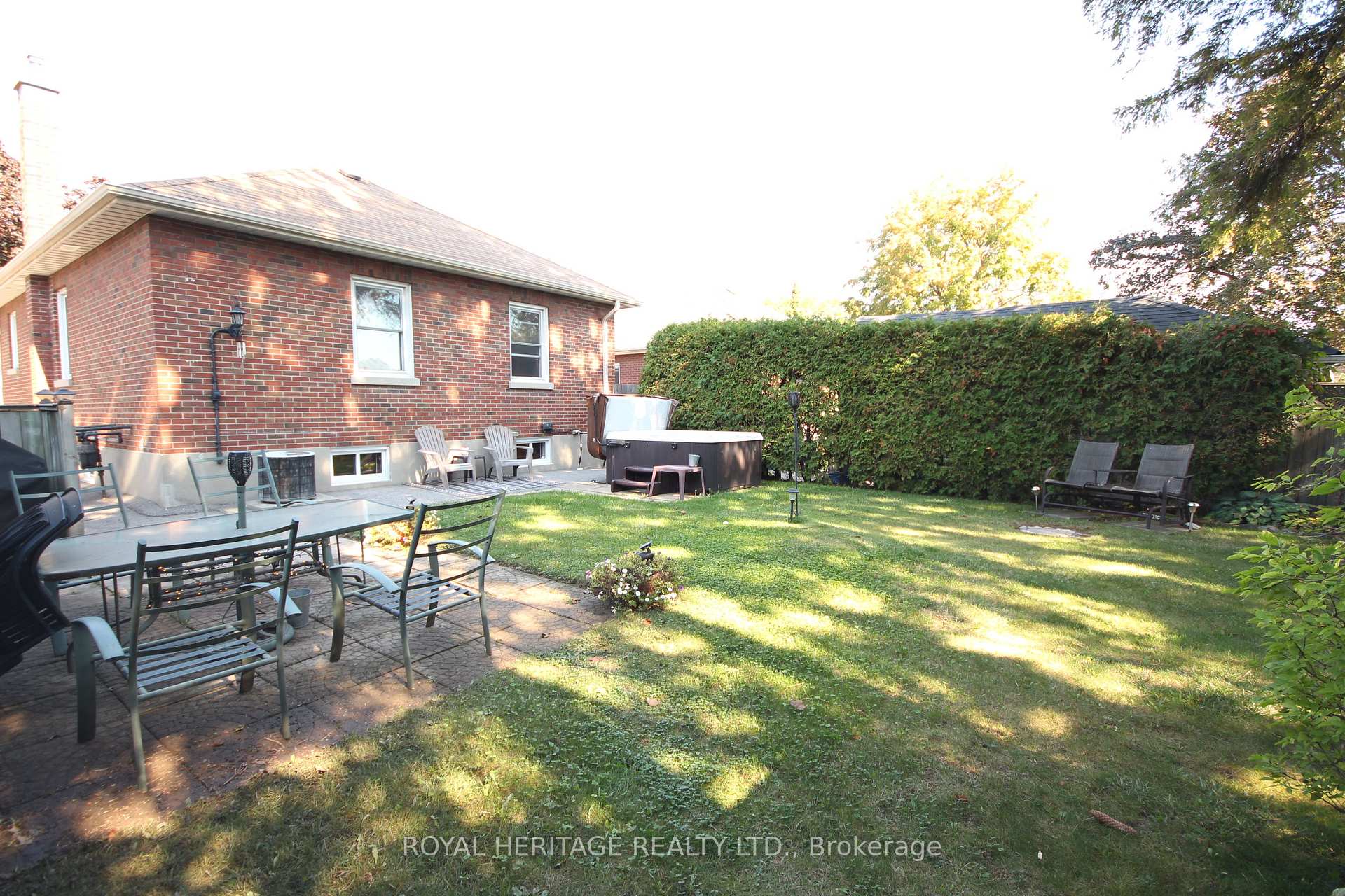 Photo 7 of 373 Colborne Street E, Oshawa, O'Neill — HOMEH