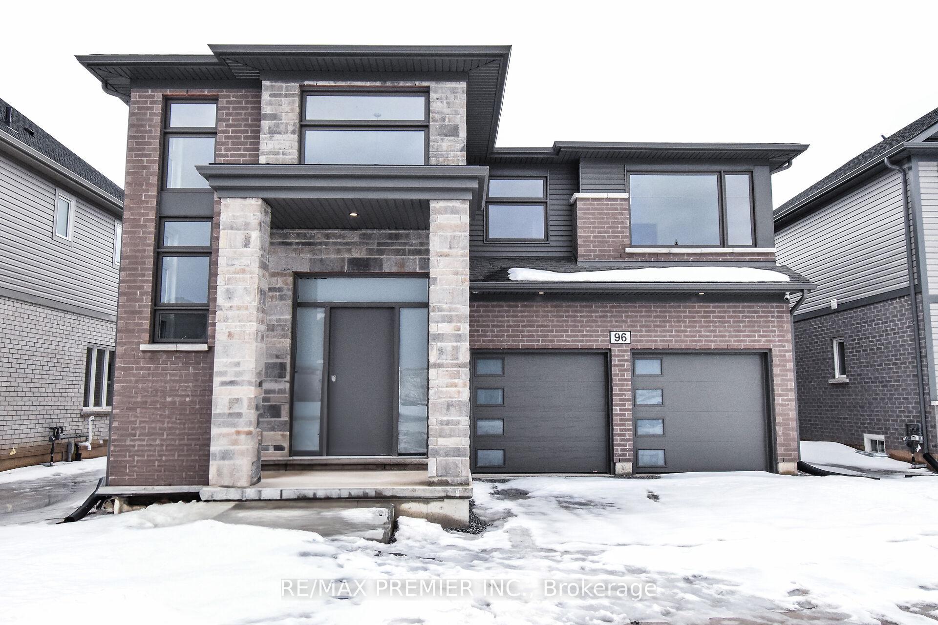 Front of 96 Acacia Road