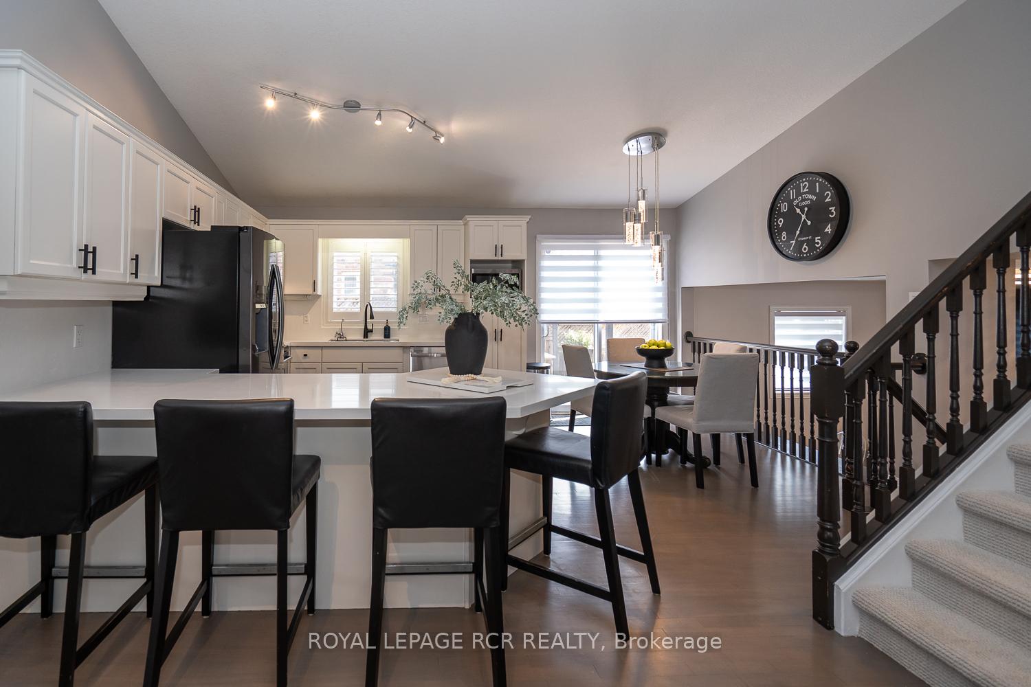 Photo 7 of 80 Spencer Avenue, Orangeville — HOMEH
