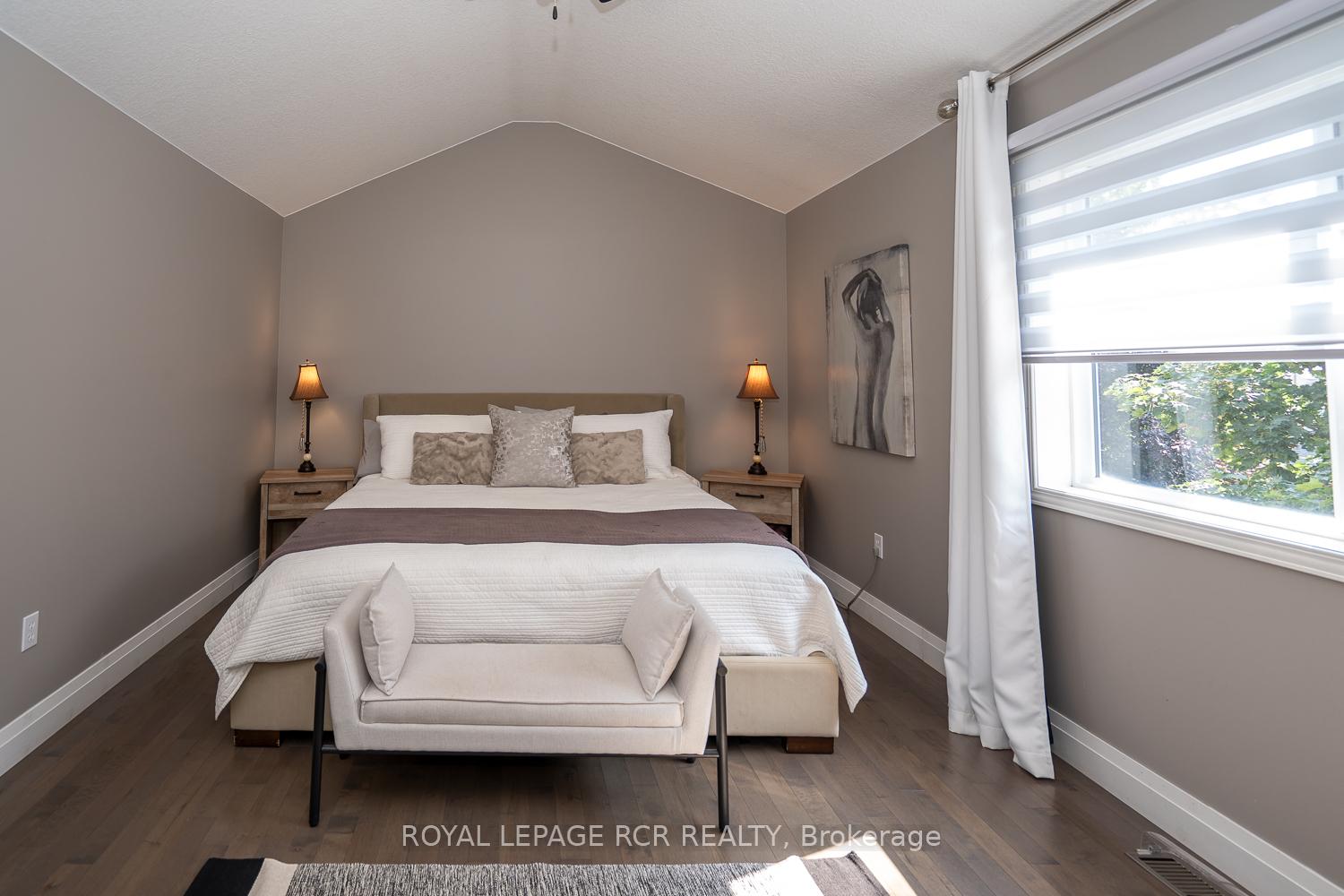 Photo 15 of 80 Spencer Avenue, Orangeville — HOMEH
