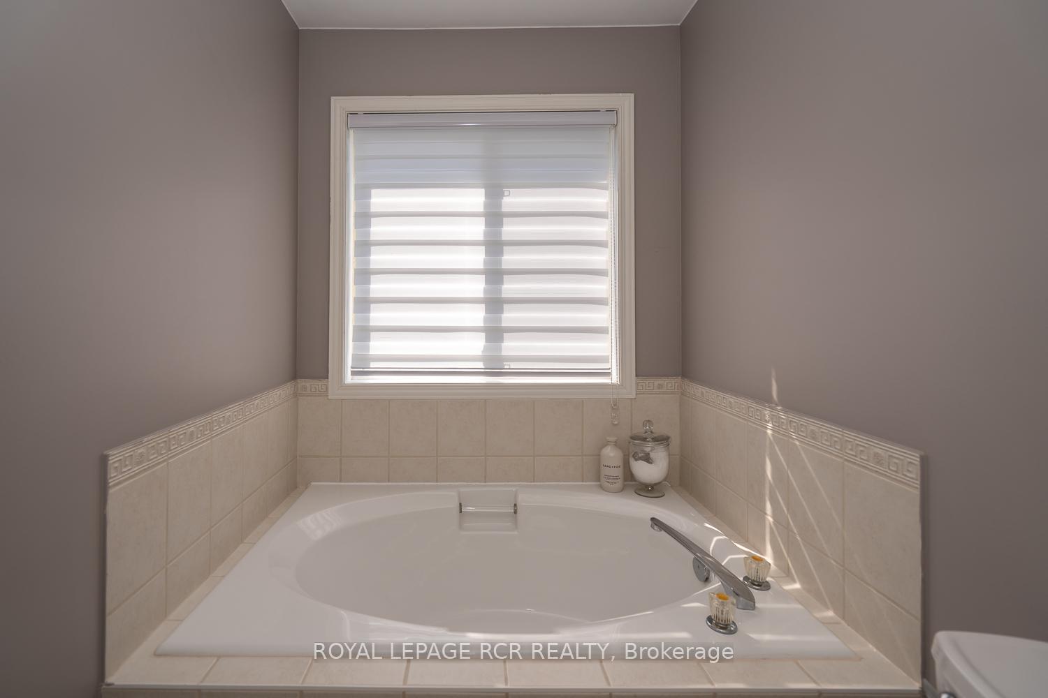 Photo 16 of 80 Spencer Avenue, Orangeville — HOMEH