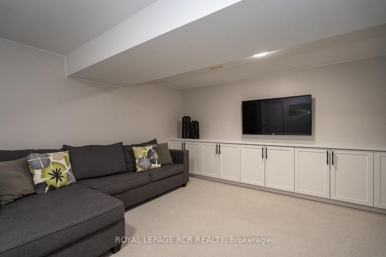 Photo 22 of 80 Spencer Avenue, Orangeville — HOMEH
