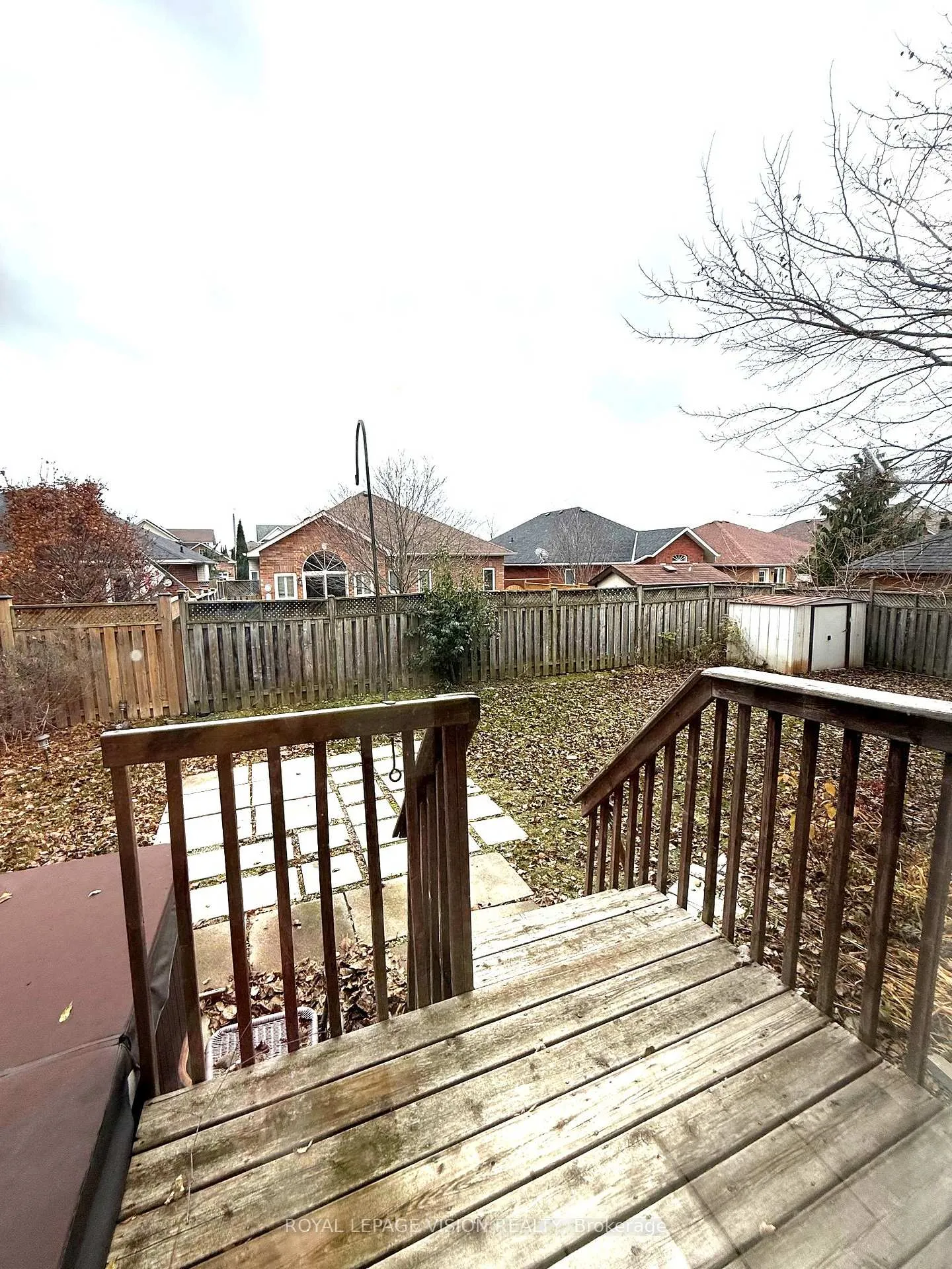 Photo 24 of 594 Flagstone Court, Oshawa, Samac — HOMEH