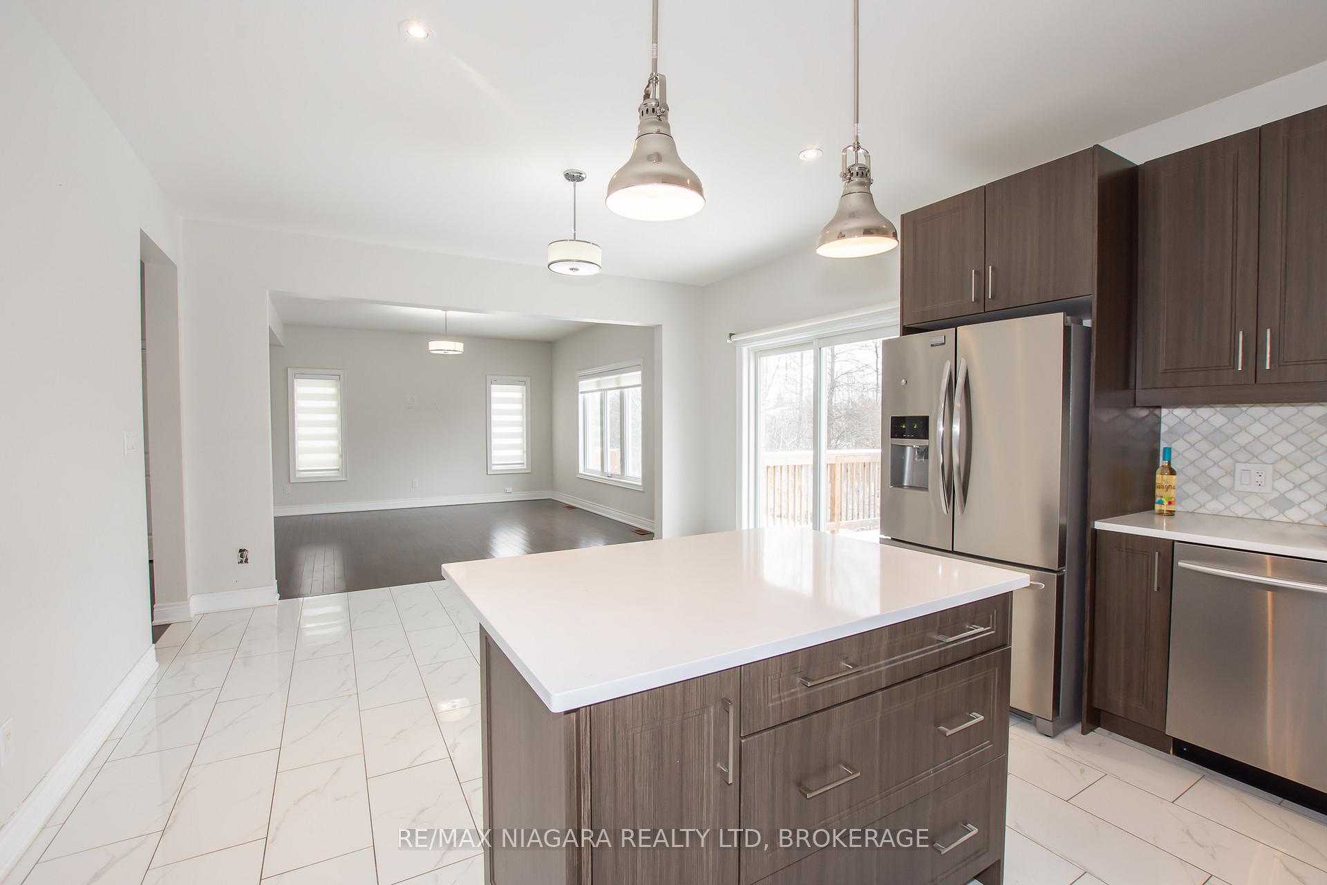 Photo 15 of Unit MAIN, 7161 Lionshead Avenue, Niagara Falls, Oldfield — HOMEH