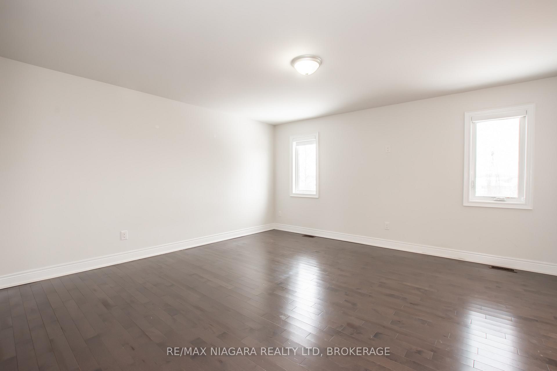 Photo 21 of Unit MAIN, 7161 Lionshead Avenue, Niagara Falls, Oldfield — HOMEH