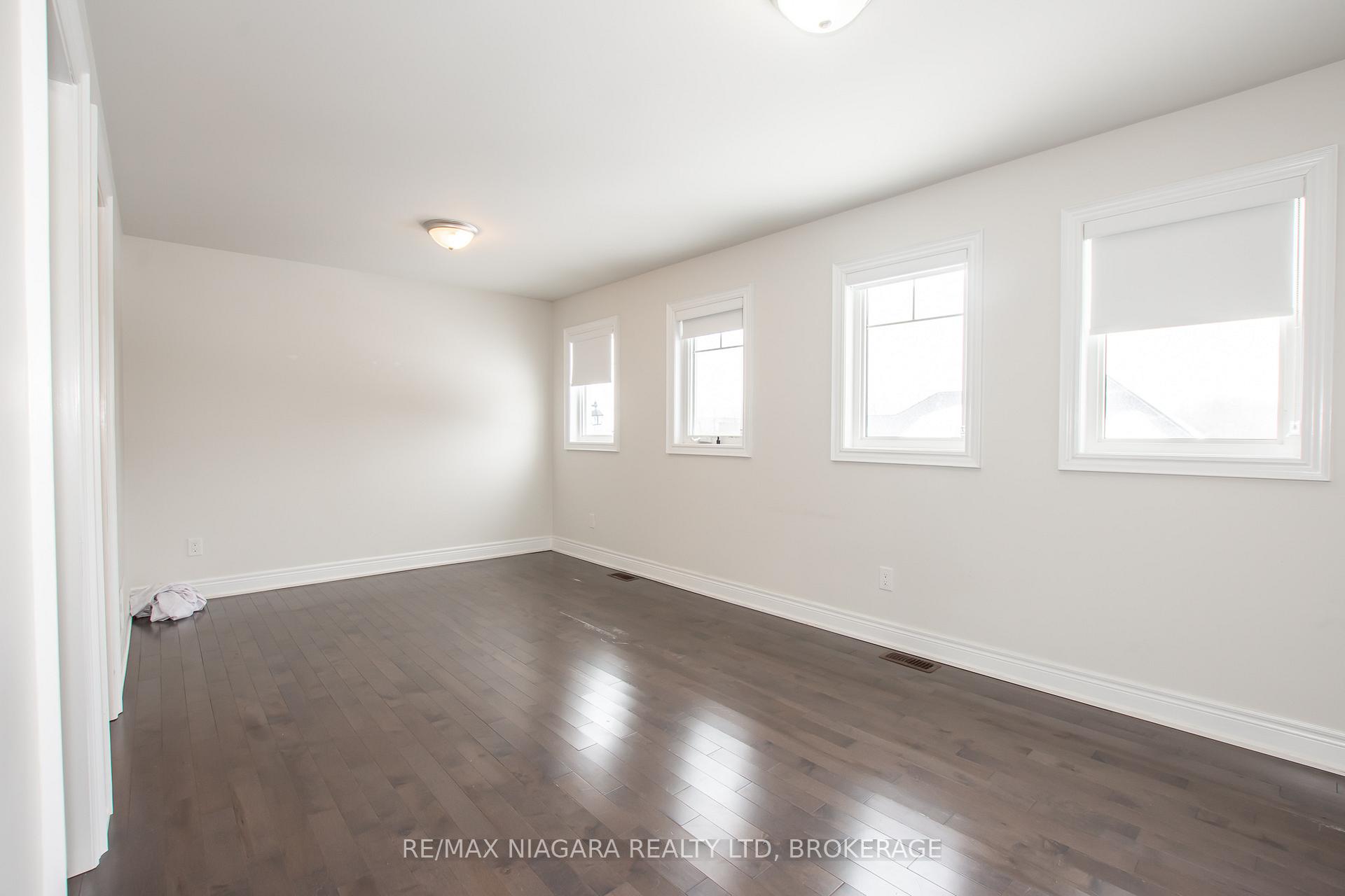 Photo 23 of Unit MAIN, 7161 Lionshead Avenue, Niagara Falls, Oldfield — HOMEH