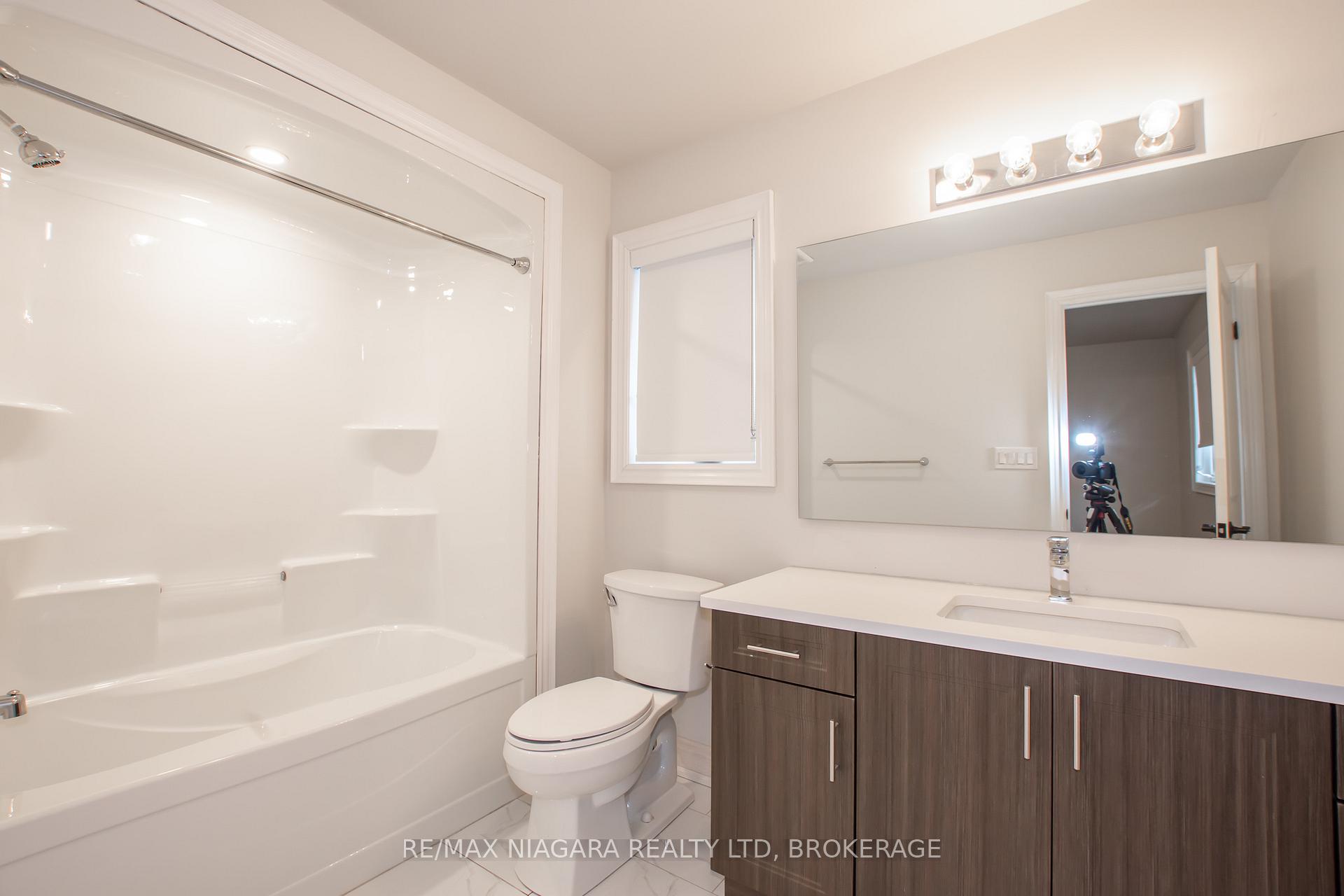 Photo 26 of Unit MAIN, 7161 Lionshead Avenue, Niagara Falls, Oldfield — HOMEH
