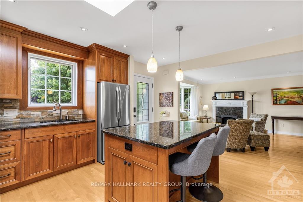 Photo 10 of 559 Alesther Street, Ottawa, Overbrook/Castle Heights — HOMEH