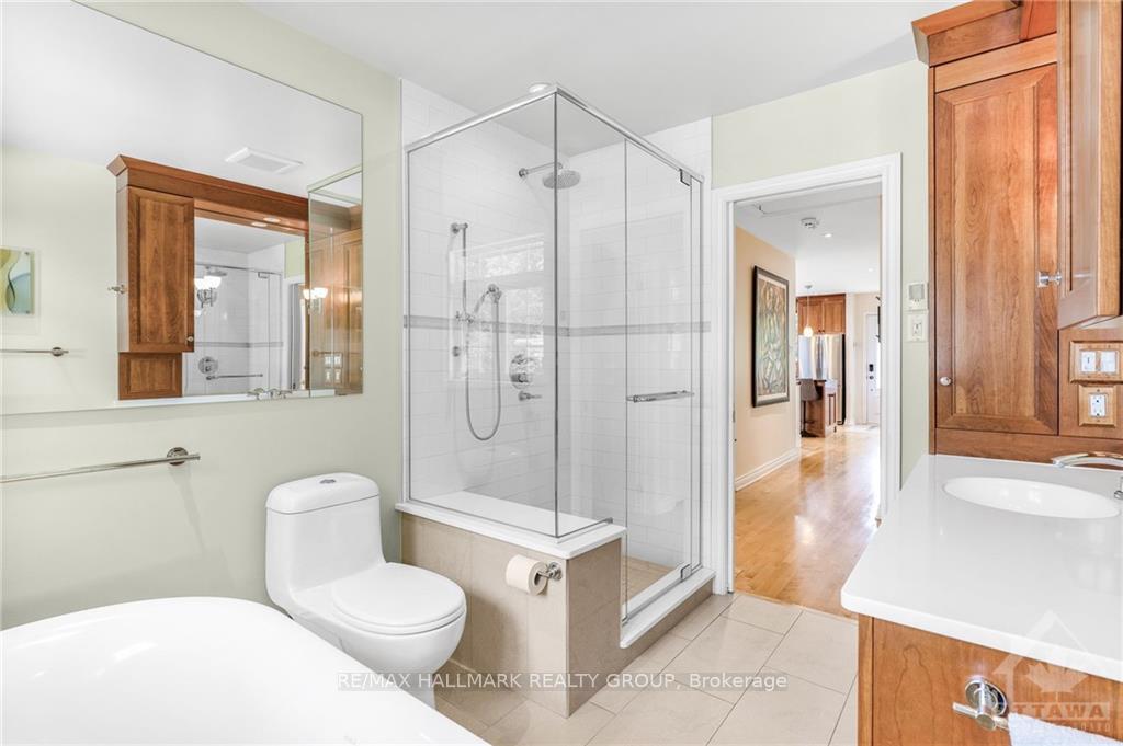Photo 23 of 559 Alesther Street, Ottawa, Overbrook/Castle Heights — HOMEH